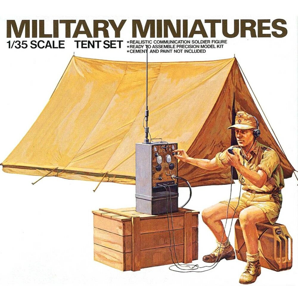 35074 Tamiya 1/35 It.the radio operator with a tent (Afrika Korps)