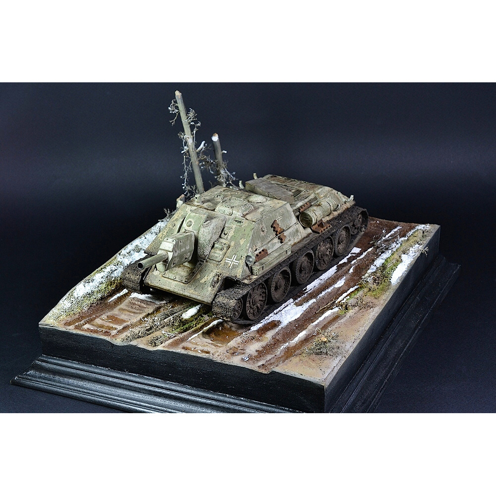 052 Диорама SU-122(r)