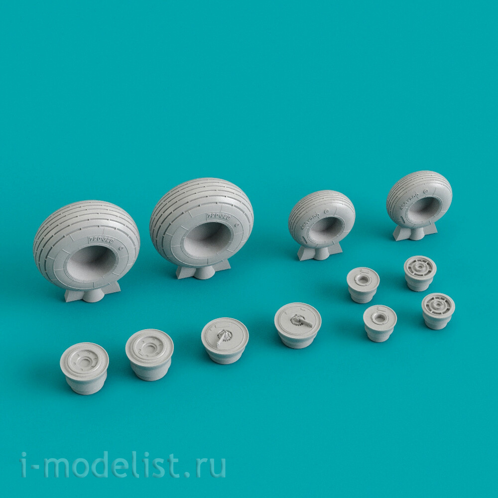 4823P Zvezda 1/48 Gift Set: Soviet Mi-24V/VP Attack Helicopter + RS48-0041 Resin Wheels Reskit