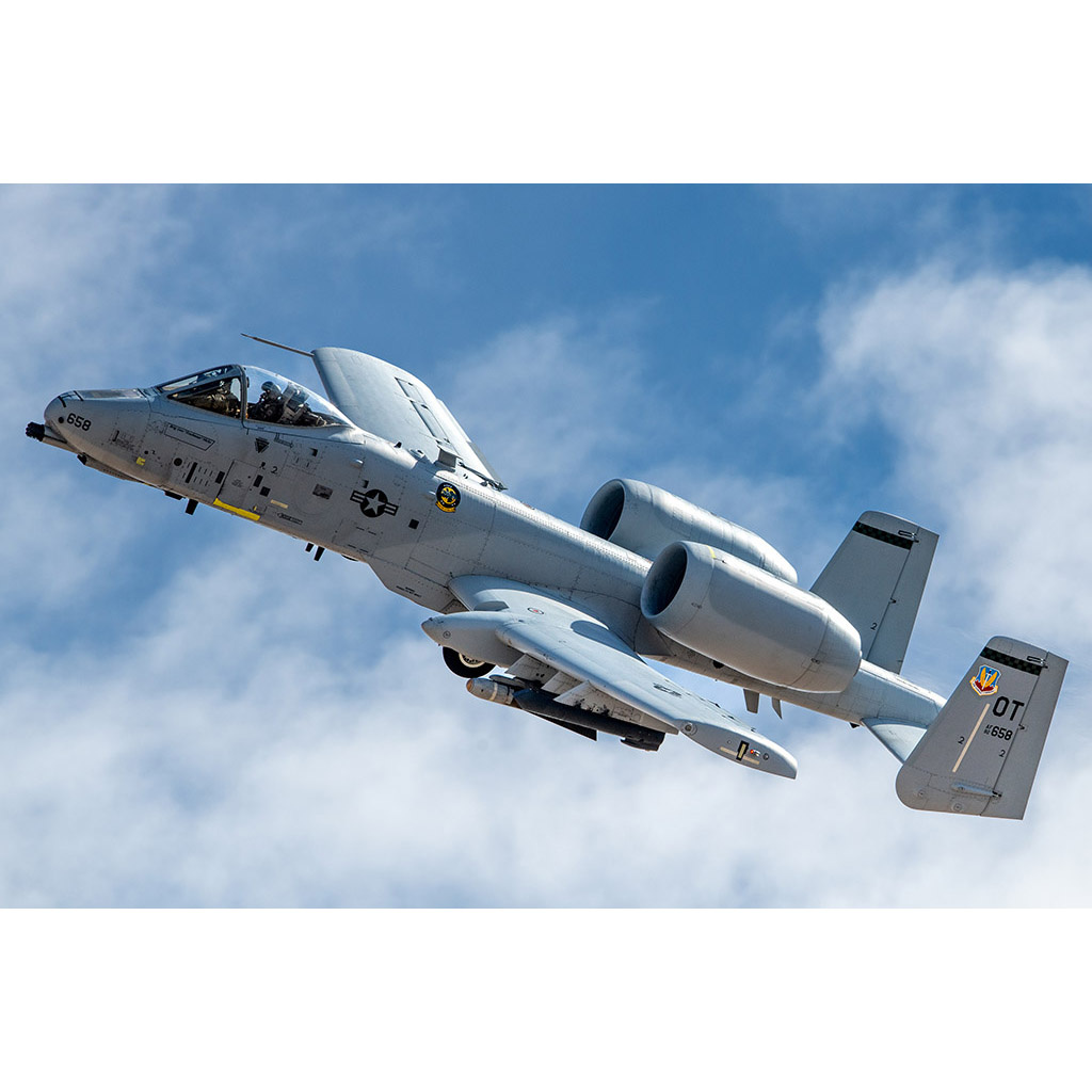 81796 HobbyBoss 1/48 Attack Aircraft A-10C “THUNDERBOLT