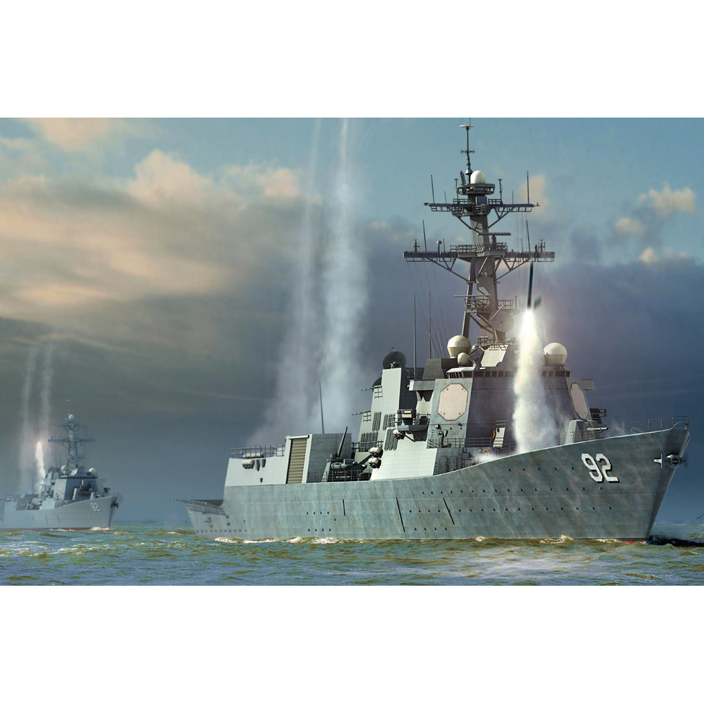 83413 HobbyBoss 1/700 DDG-92 USS Momsen