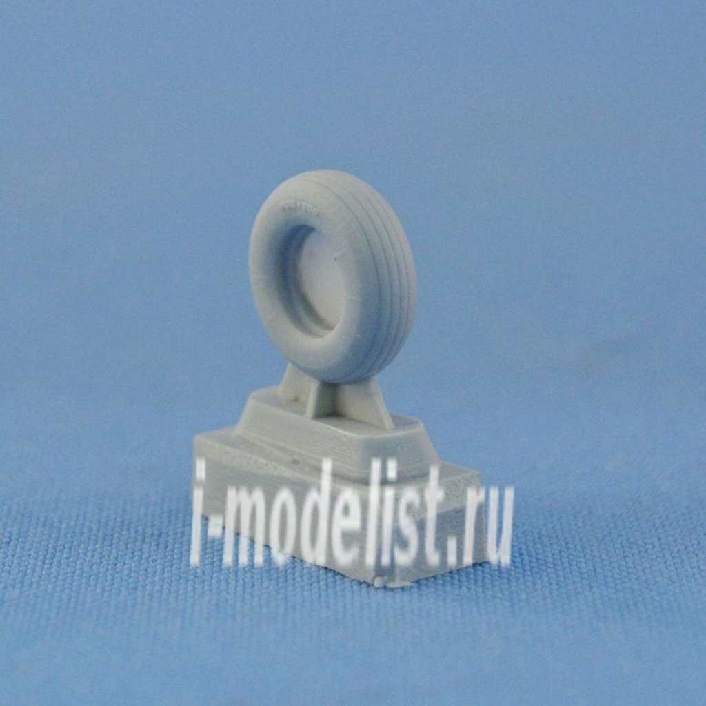 NS72040-a North Zvezda 1/72 An-10, An-12 wheels set No mask series