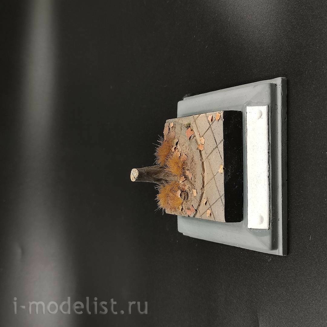B05 artbaza 1/35 fragment of sidewalk with a stump