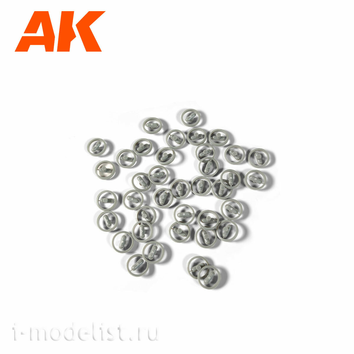 AK35504-A AK Interactive 1/35 Танк Pz.Kpfw.IV Ausf.D Afrika Korps + фигура танкиста DAK Panzerfahrer