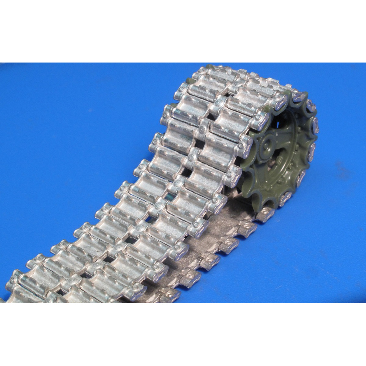 MTL-35052 MasterClub 1/35 Metal Tracks for T-90 Tank