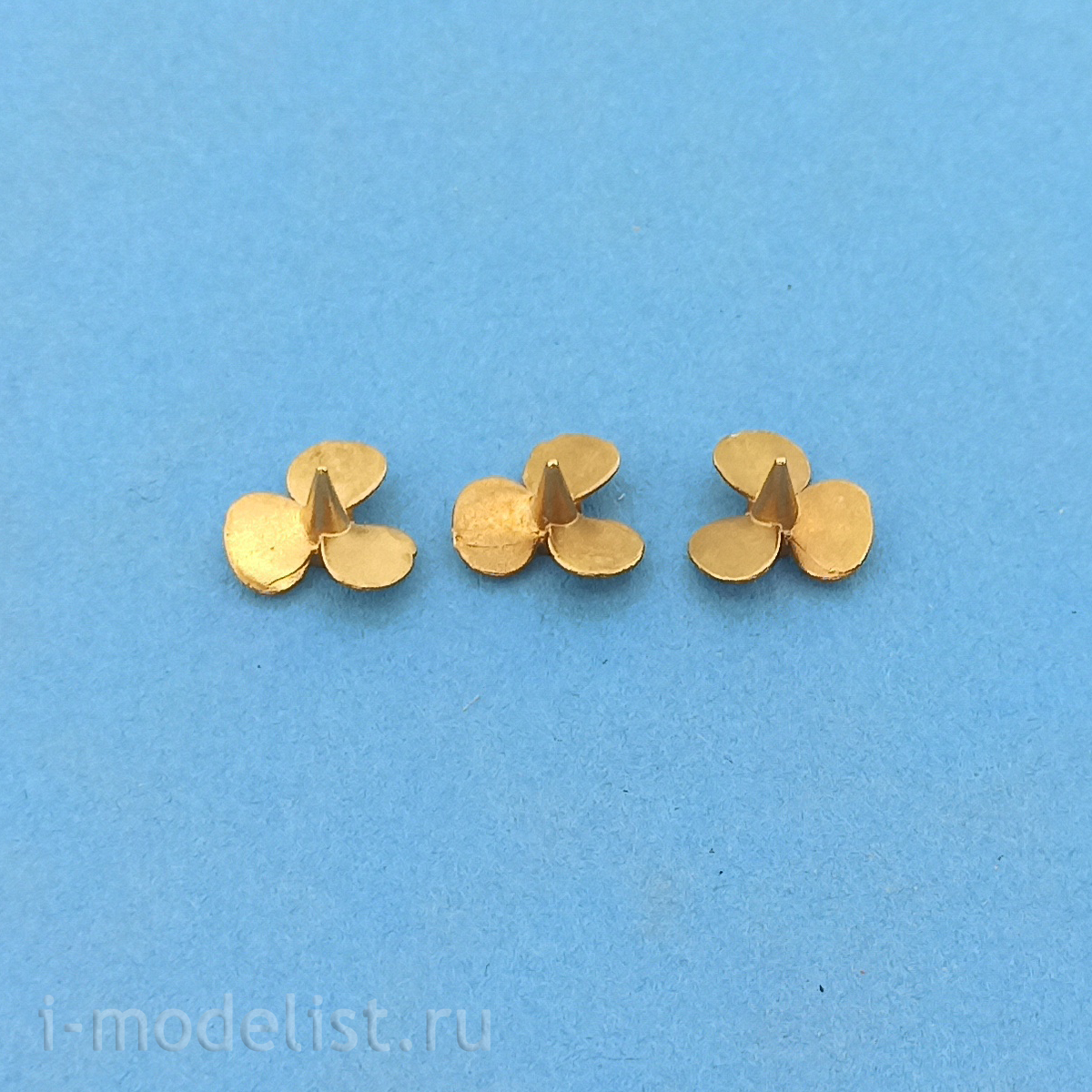EB350039 Squadron 1/350 Screw 3-bladed 12.5 mm 