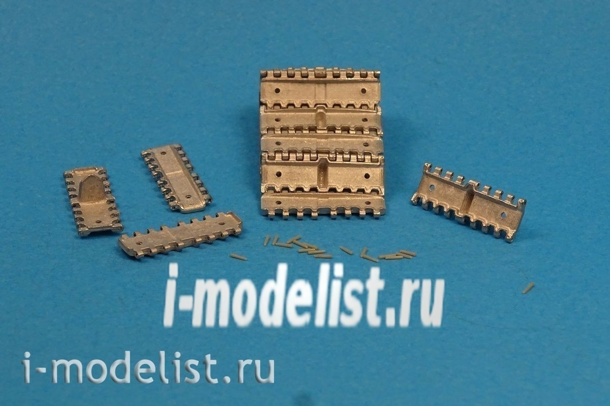 MTL-35016 Masterclub 1/35 Tracks iron for 34 550mm M1940 Initial