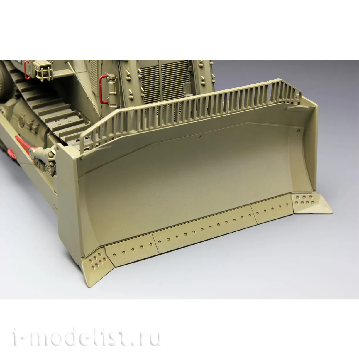 SS-002 Meng 1/35 D9R “DOOBI” Armored Bulldozer