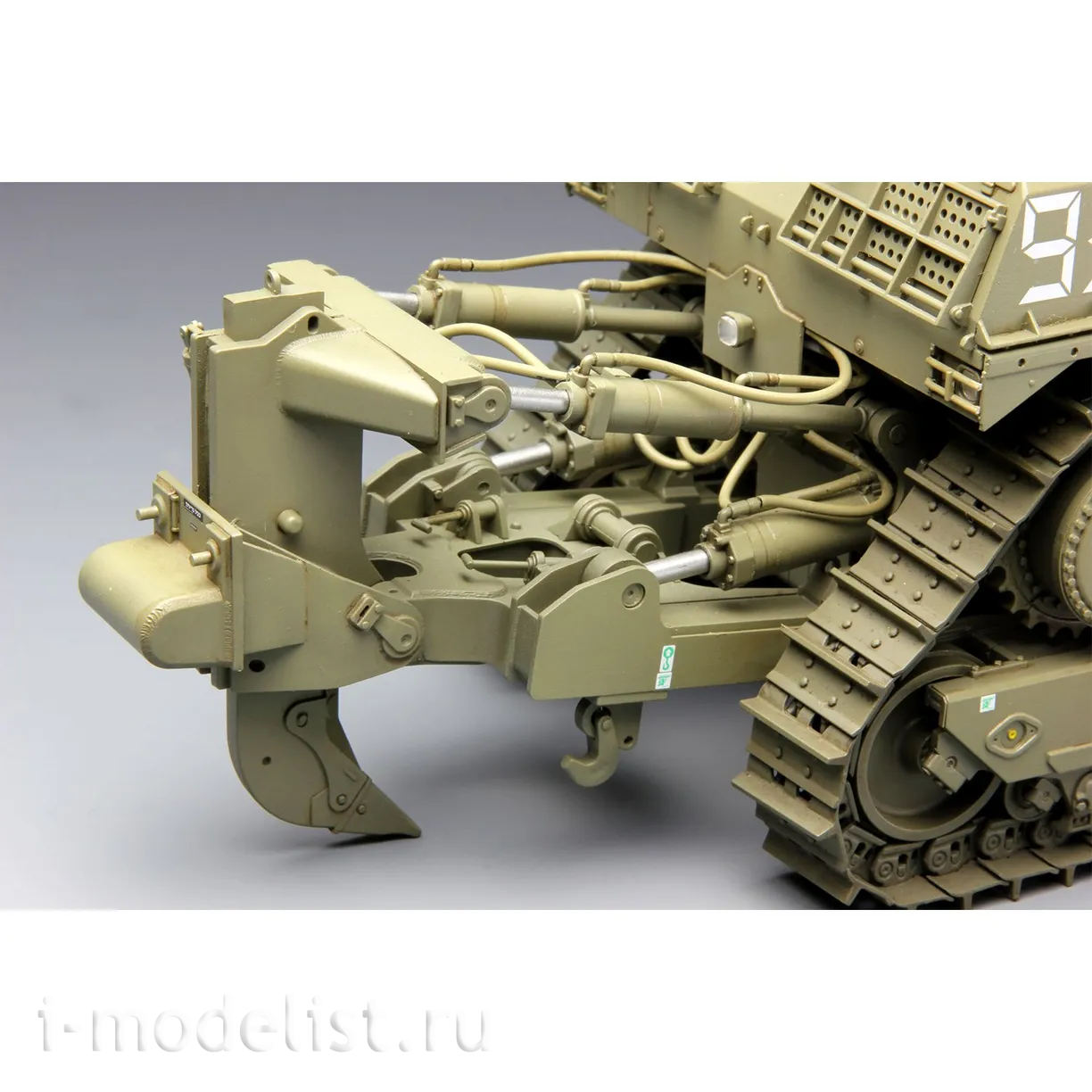 SS-002 Meng 1/35 D9R “DOOBI” Armored Bulldozer