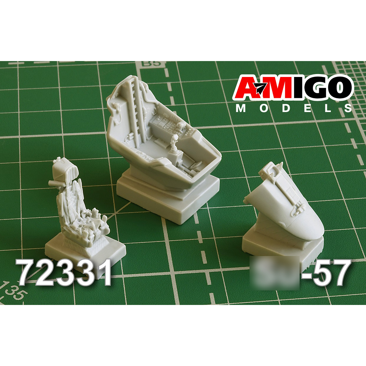 AMG72331 Amigo Models 1/72 Airplane Cabin for С-57