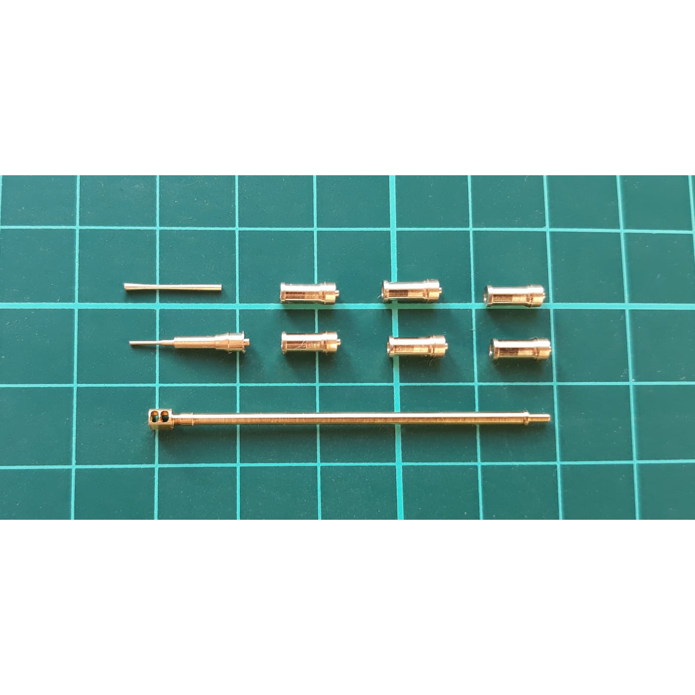 N35900 Zedval 1/35 Set of weapons for the Zvezda model, art. 3648