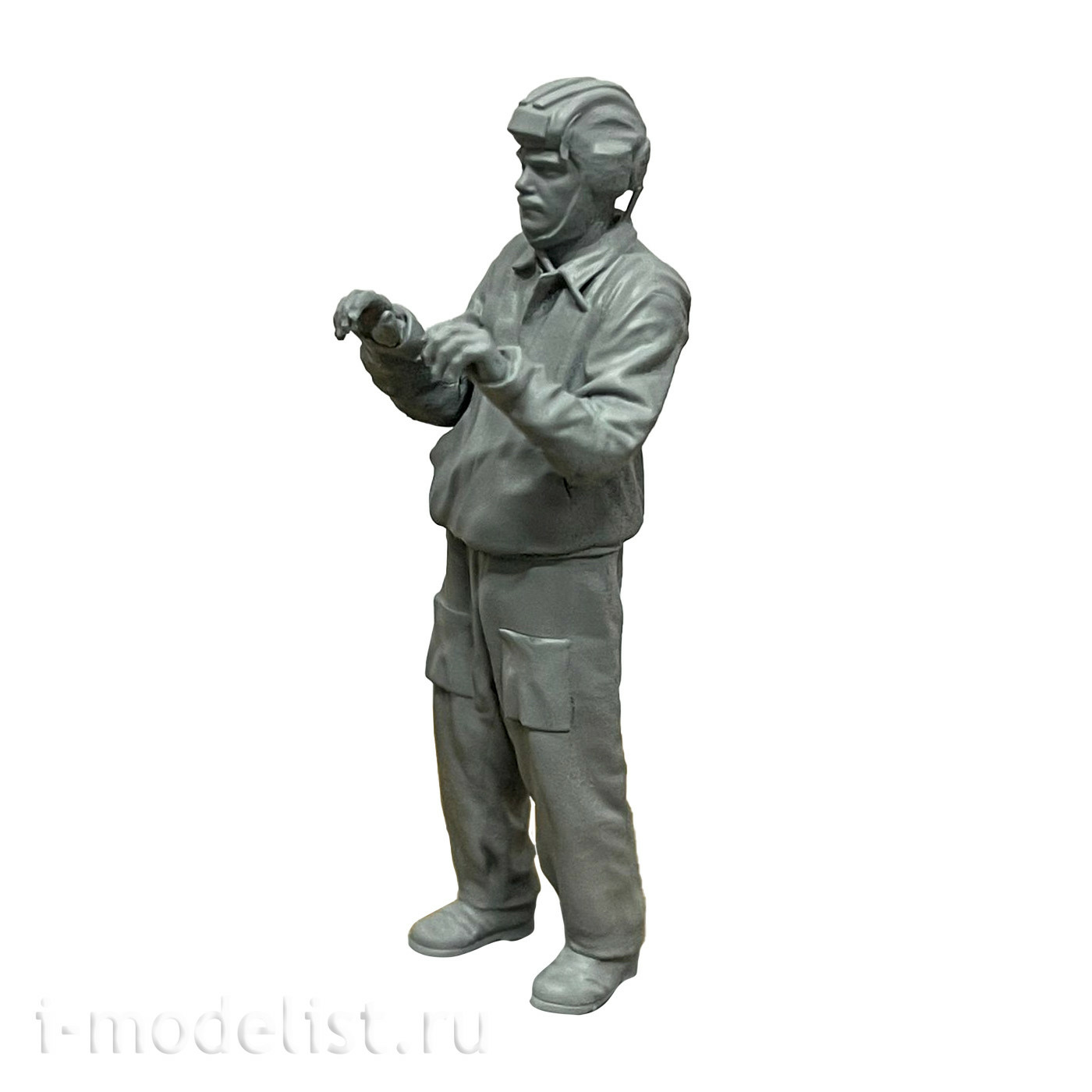 Im35046 Imodelist 1/35 Tankman figure, No. 3