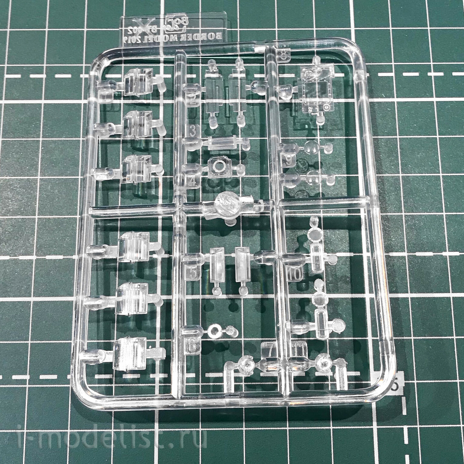 BT-002 Border Model 1/35 Leopard 2A5/A6
