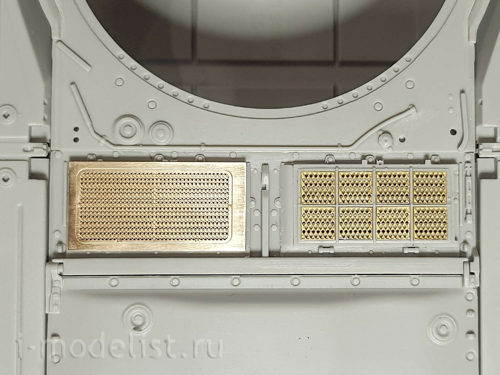 035471 Microdesign 1/35 MTO Grid Photo Etching Kit for T-80B and T-80BV tanks (Trumpeter)