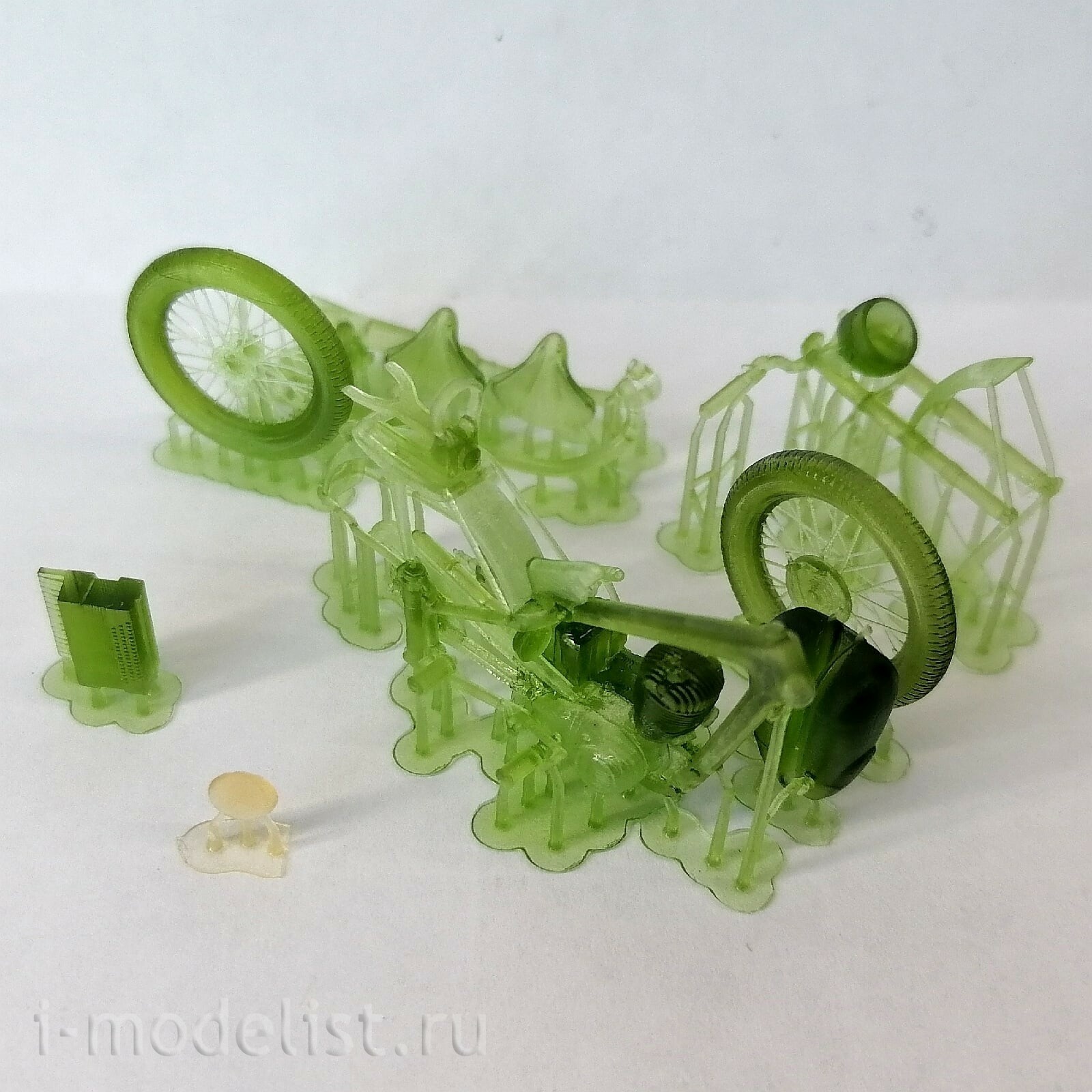 DMS-35003 ДМС 1/35 Советский средний мfromоцикл 