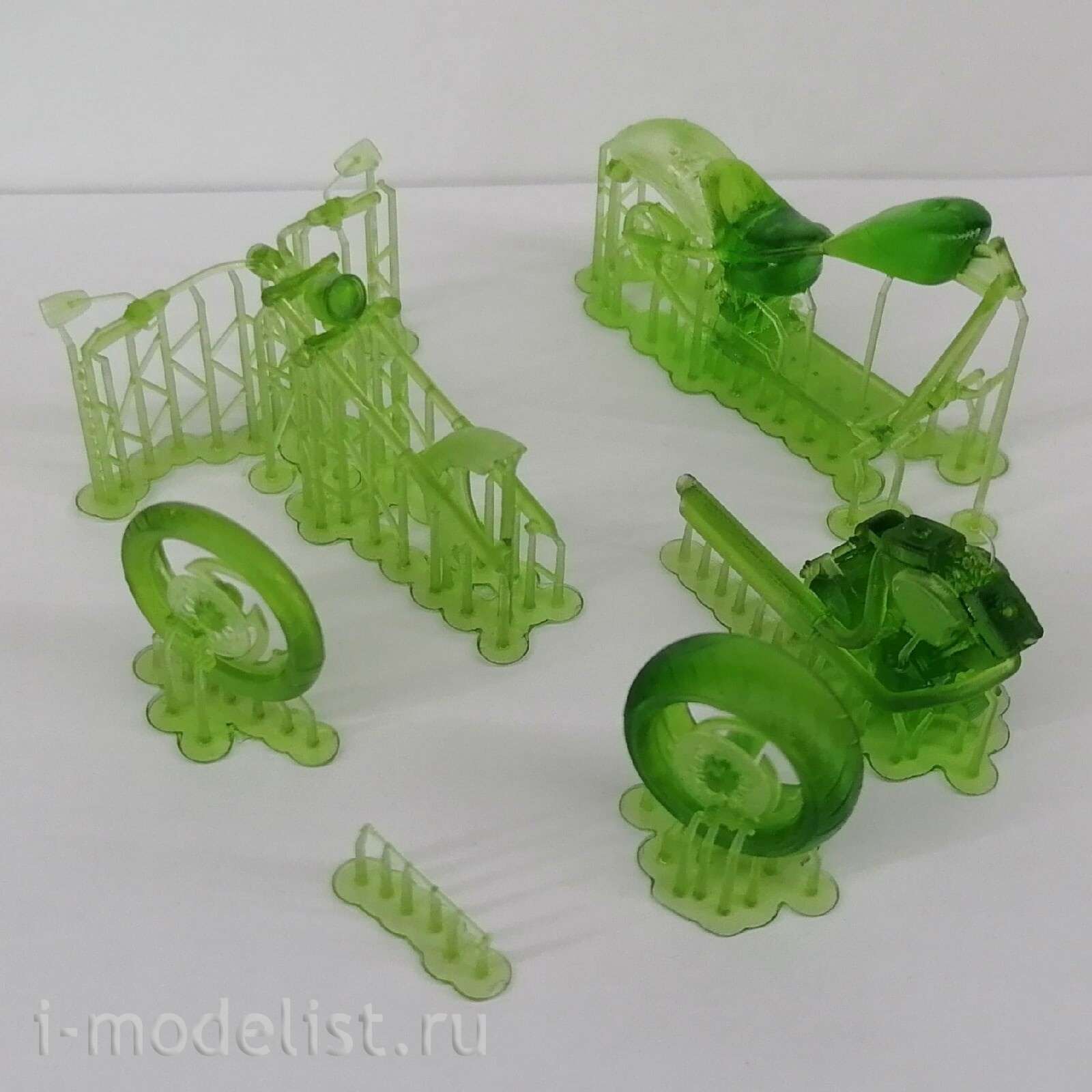 DMS-35010 ДМС 1/35 Американский чоппер К9