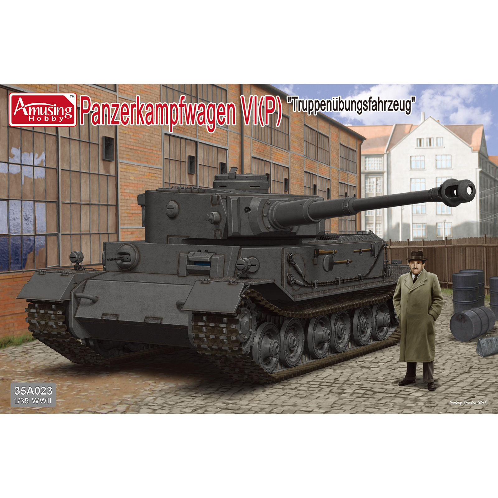 35A023 Amusing Hobby 1/35 Pz.Kpfw.VI Tiger(P)