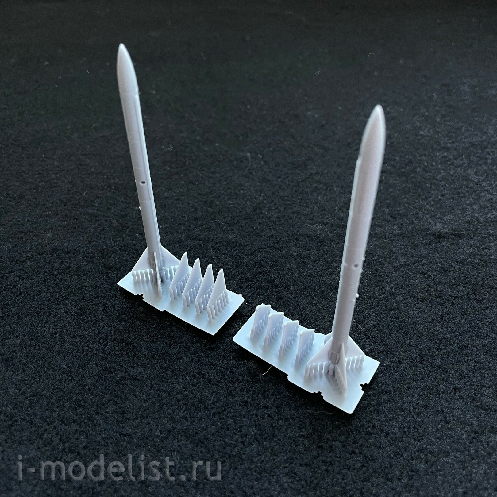 KMR48009 KEPmodels 1/48 AIM-7F Rocket 2 pcs.