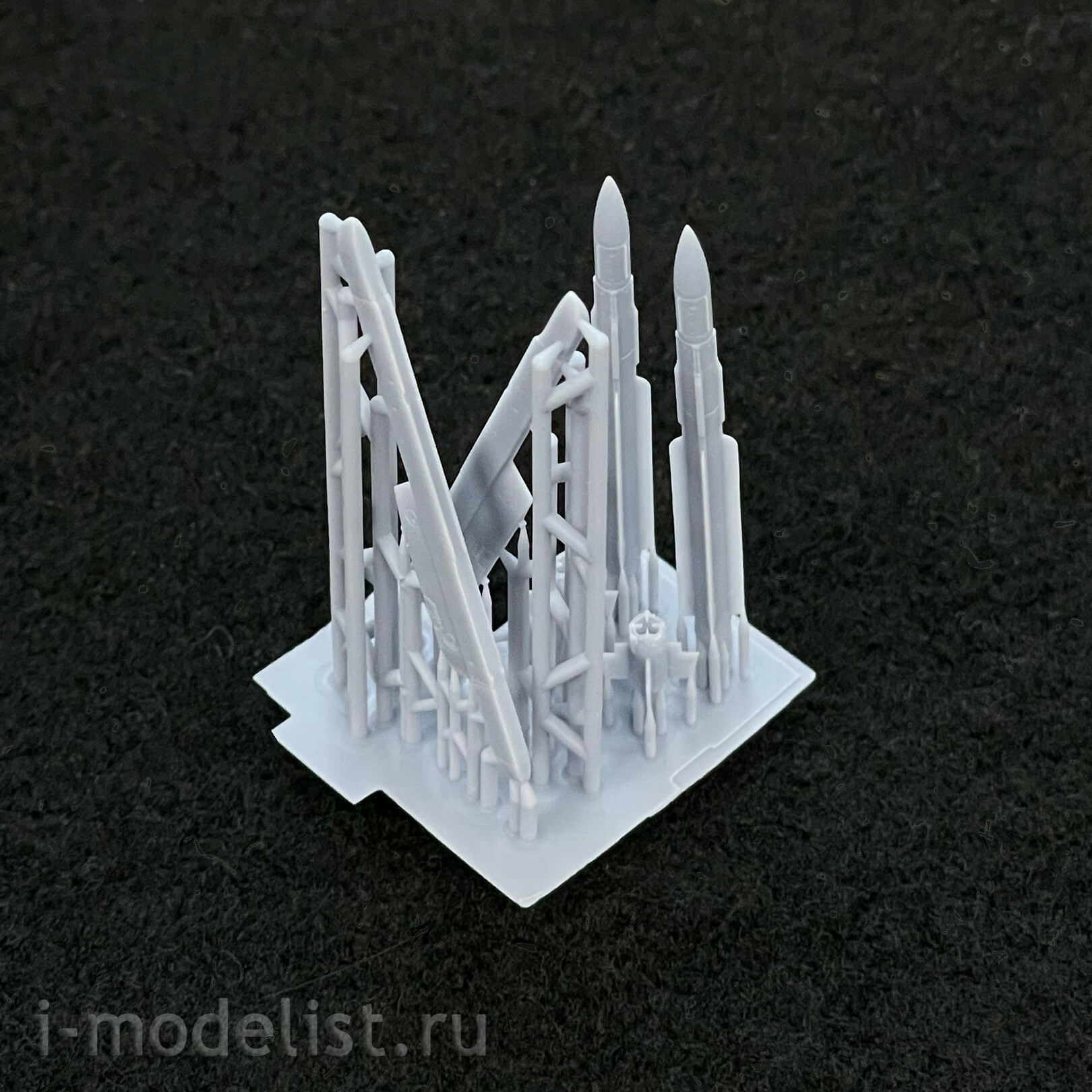KMR72005 KEPmodels 1/72 MICA EM Rocket Kit 2 pcs
