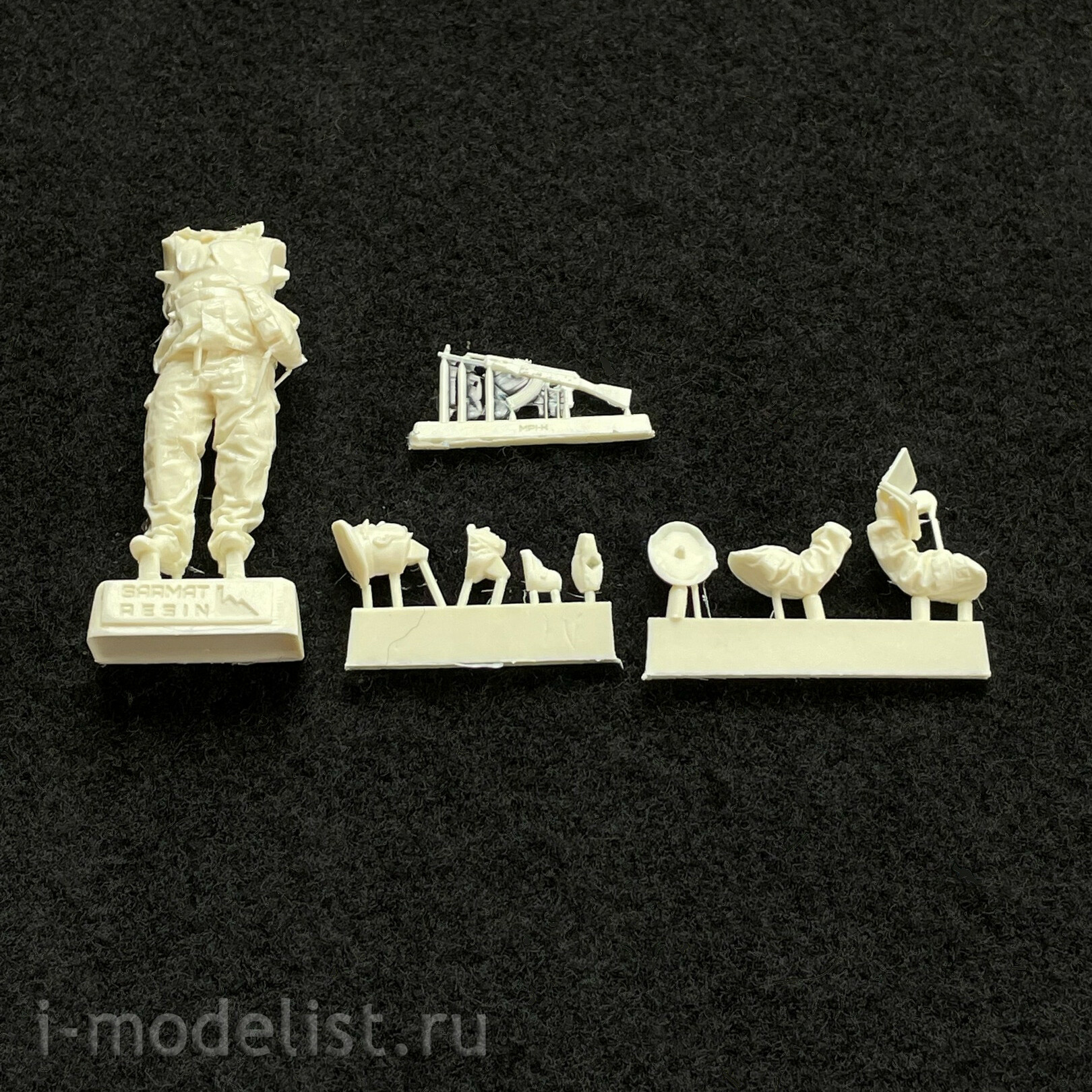 SRSF35010 Sarmat Resin 1/35 Officer of the NNA of the GDR period of the 1960s