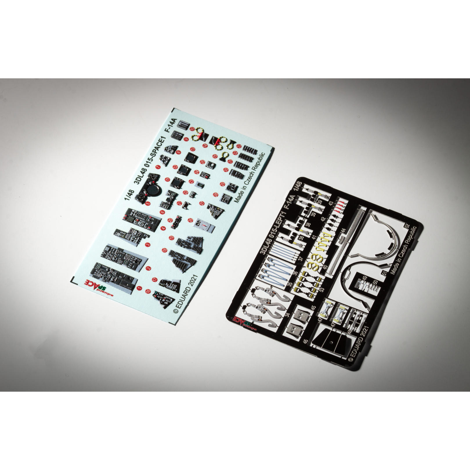 3DL48015 Eduard 1/48 3D Decal for F-14A SPACE