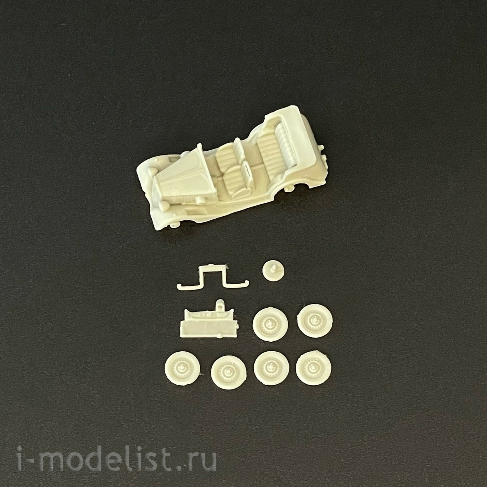 100242 Zebrano 1/100 Польский автомобиль Polski FIAT 508/III 