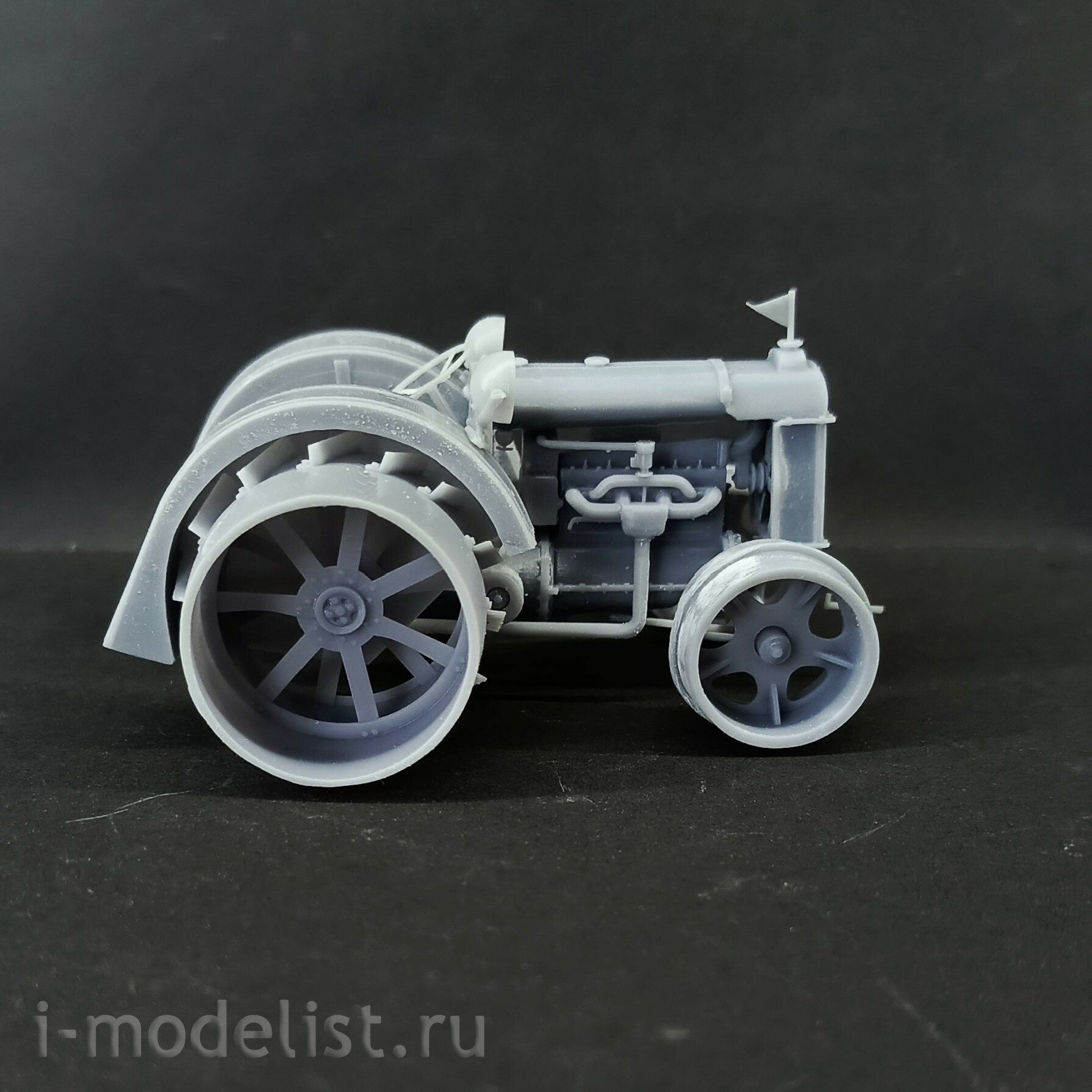 DMS-35244 ДМС 1/35 Фордзон-Путиловец ИНСТОРФ