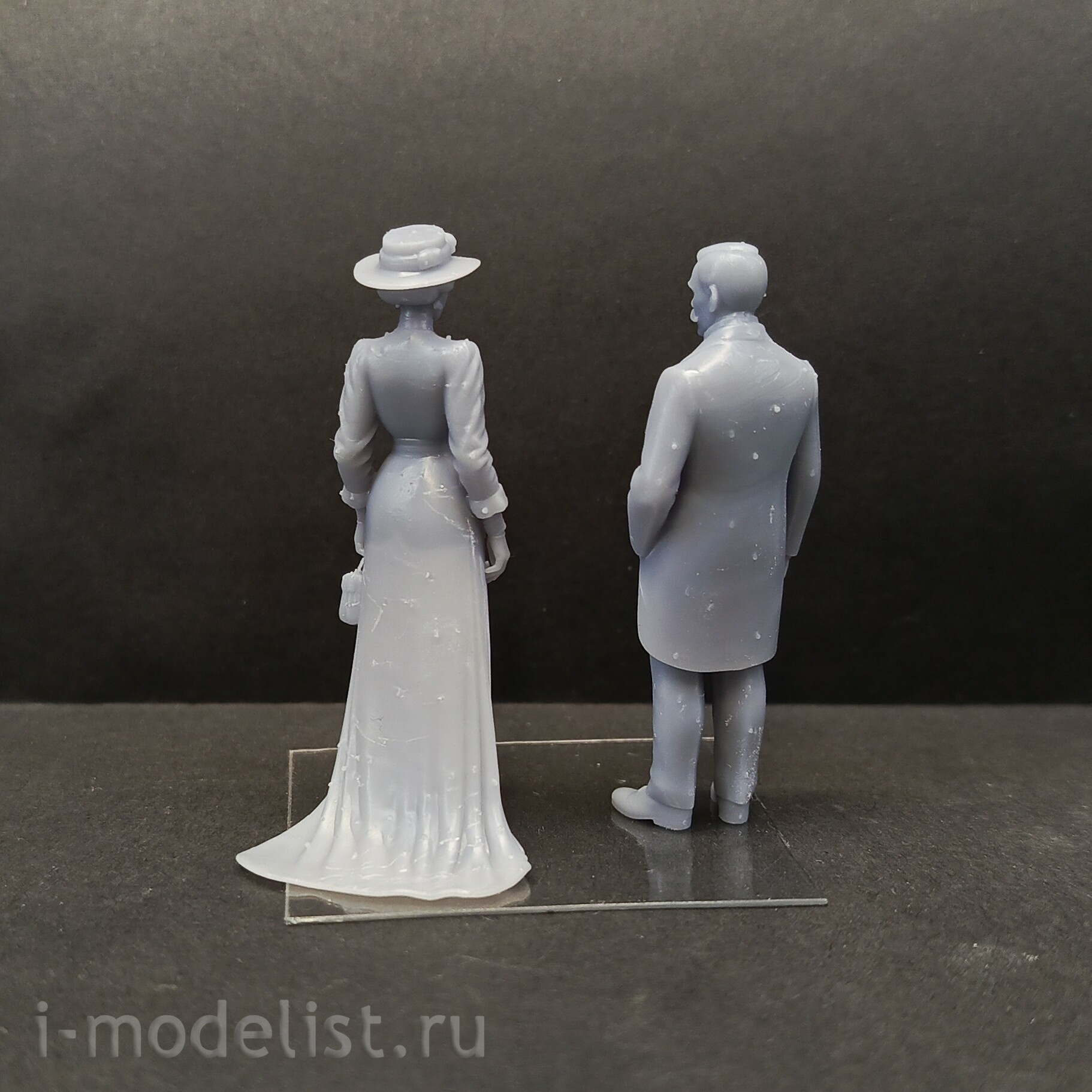 DMS-35283 ДМС 1/35 Фигурки Леди и Джентельмен