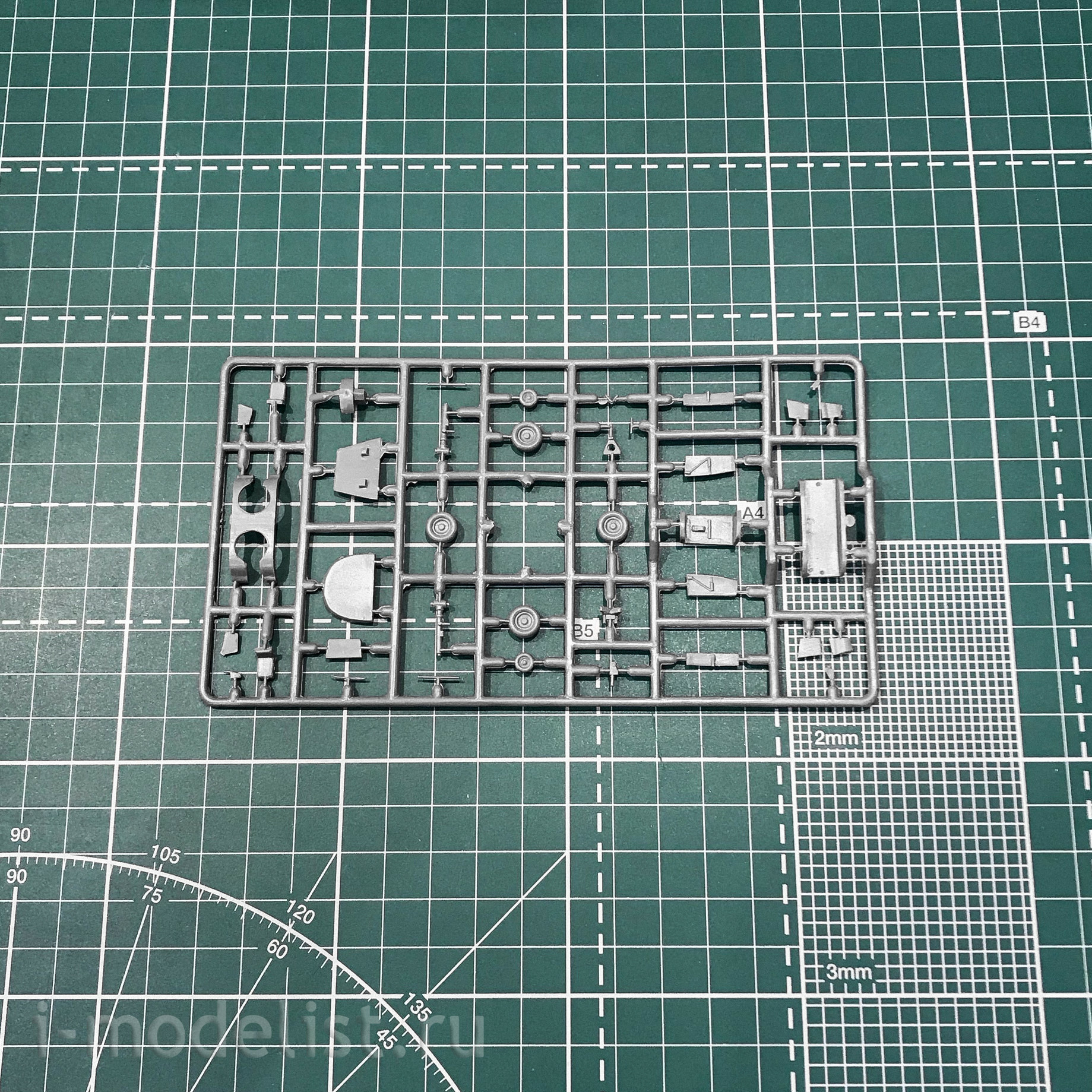 14415-1 Orient Express 1/144 Airliner B-731 PeopleExpress