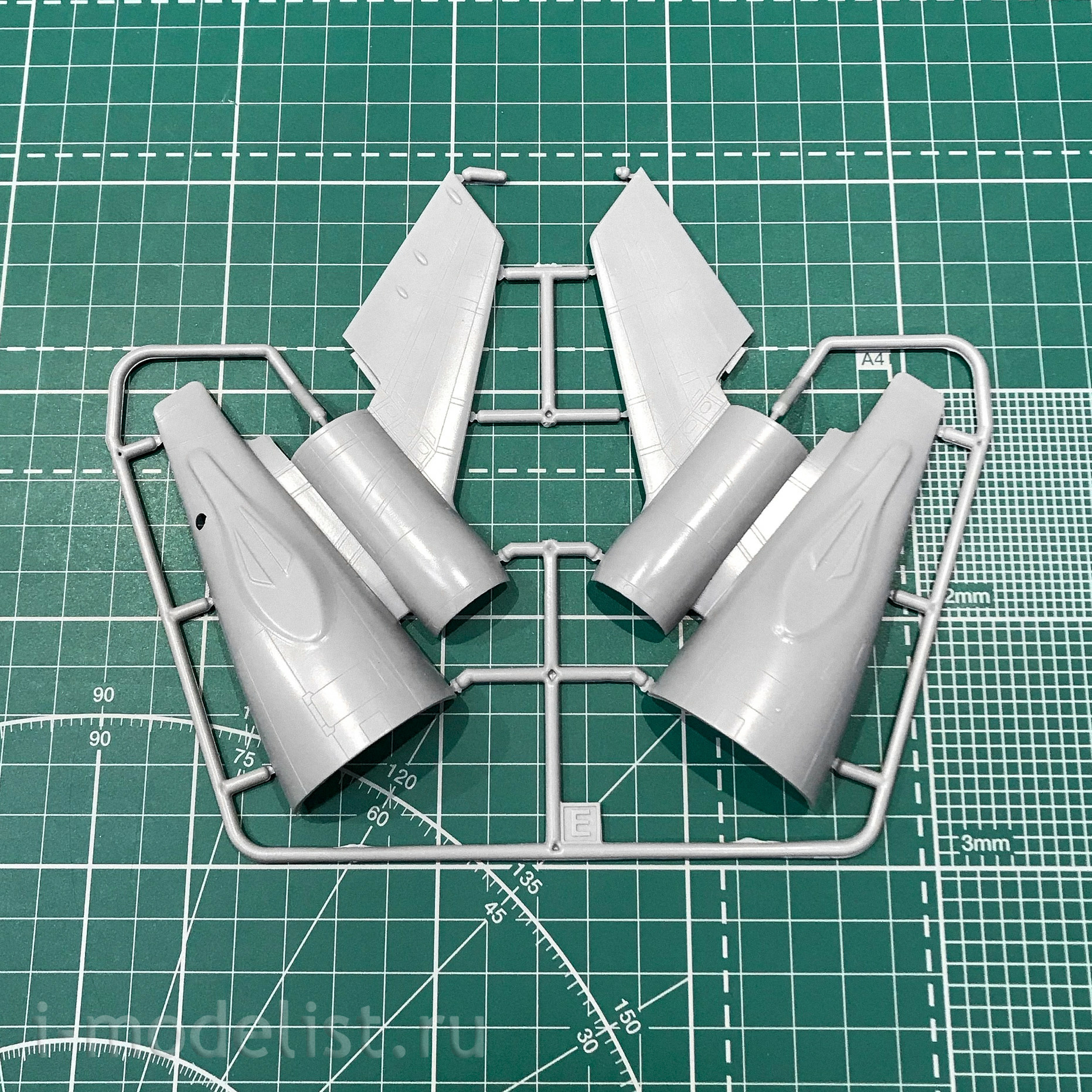 144103 Orient Express 1/144 Airliner MD-11F GE Cargo