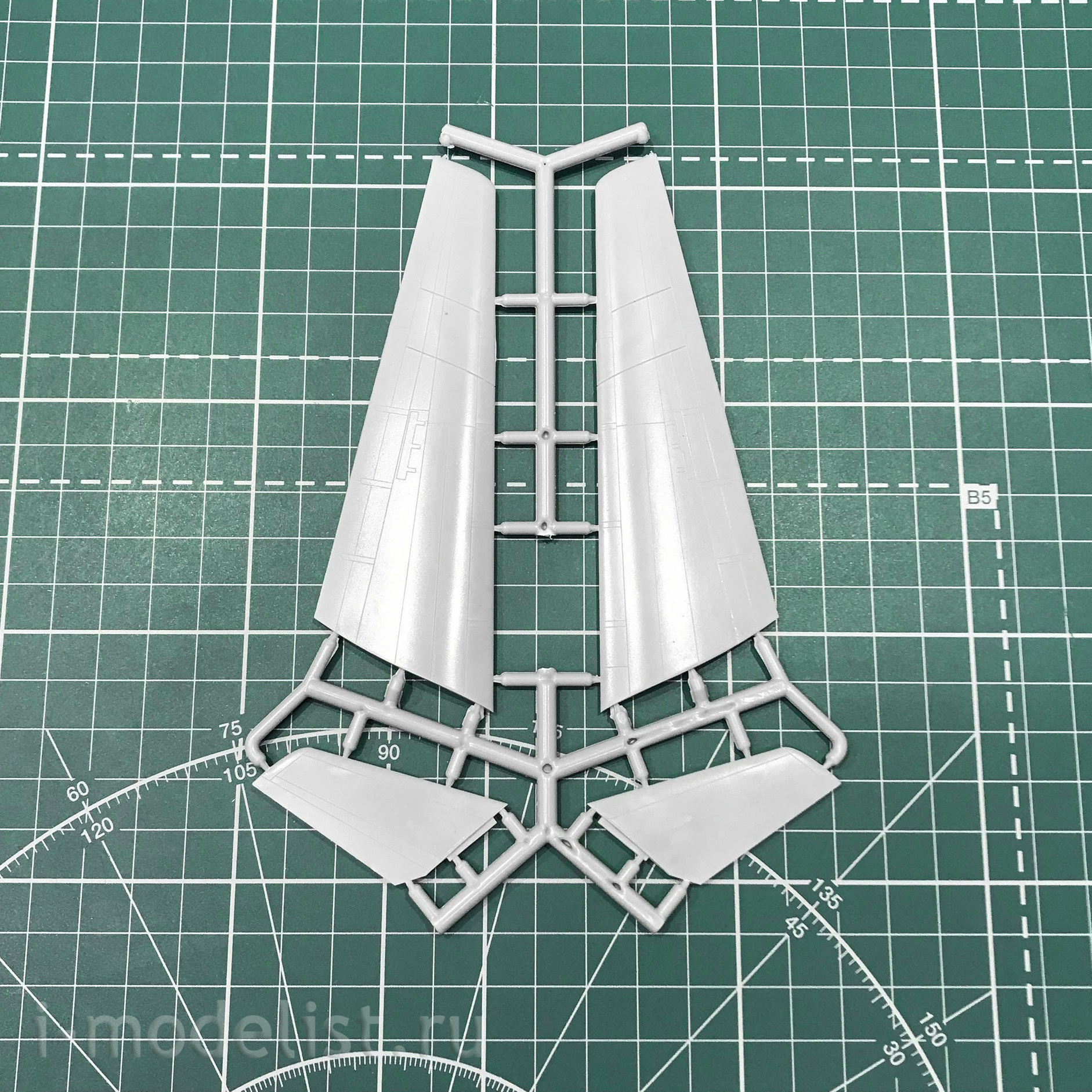 1480 Amodel 1/144 Passenger aircraft SE-210 