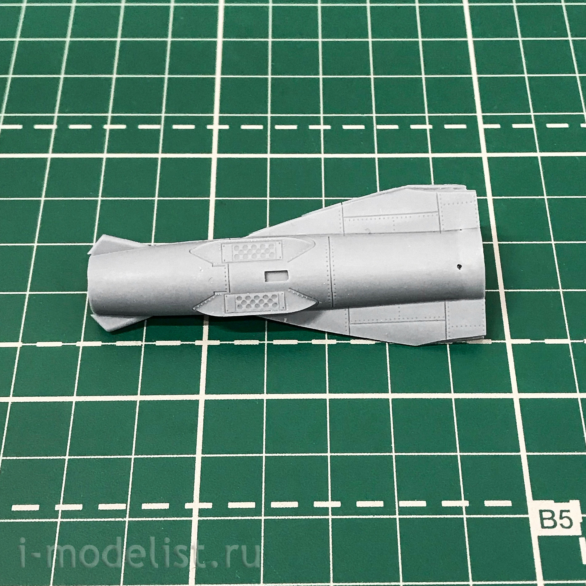 KH80128+ Kitty Hawk 1/48 C-35 Fighter (Chinese Air Force) with pilot (Version 2.0)