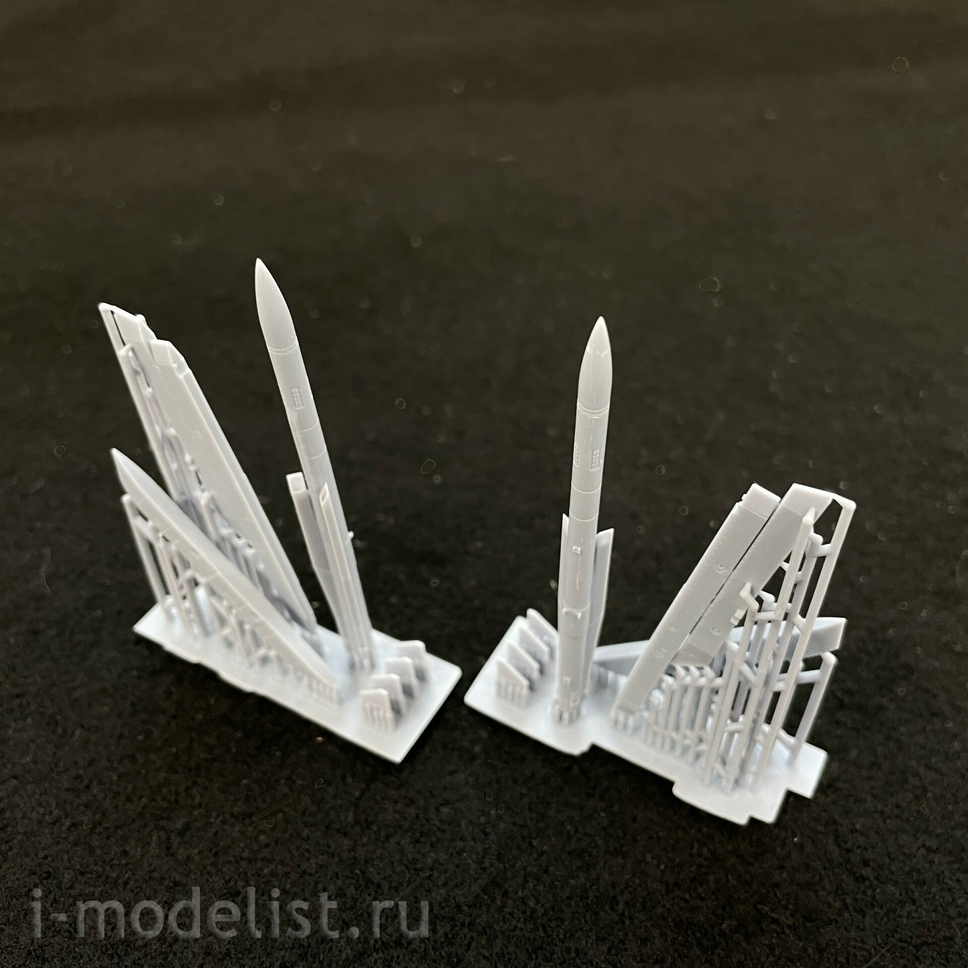 KMR48006 KEPmodels 1/48 Meteor Rocket Set 2 pcs