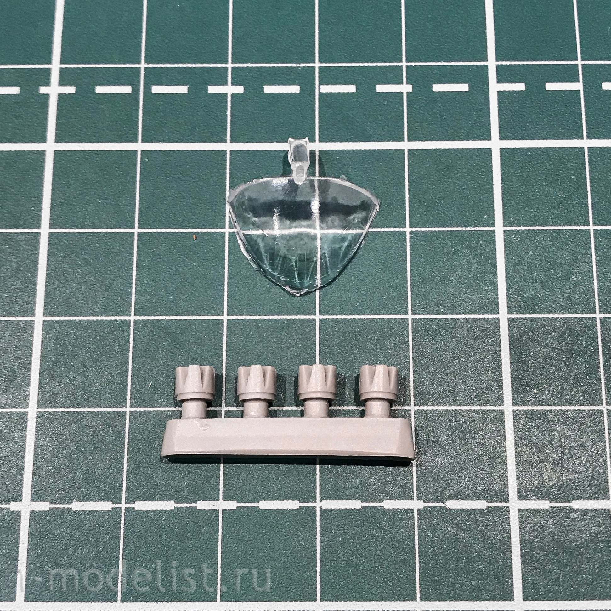 1448 Amodel 1/144 Scales Plane Comet 4B