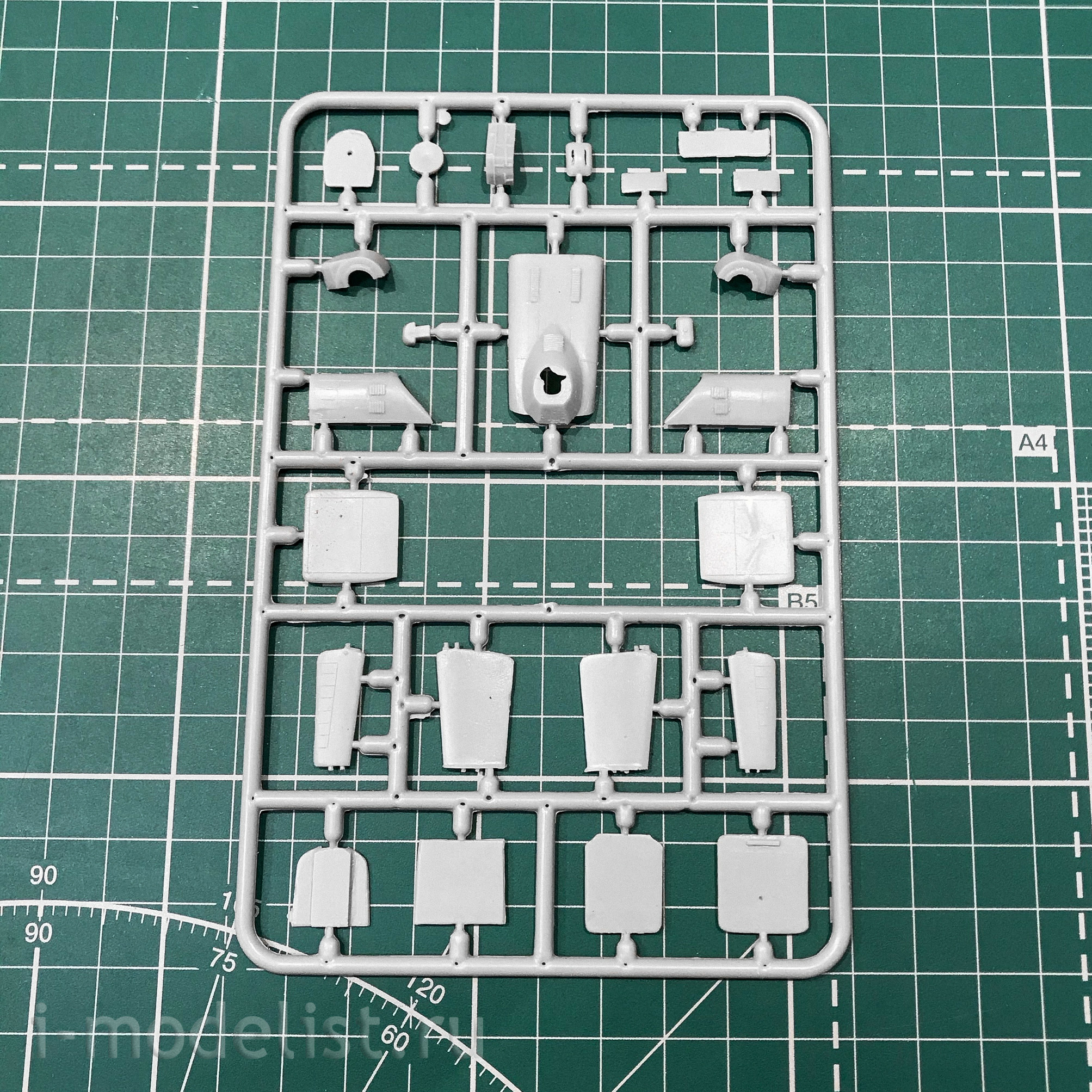 14514 Orient Express 1/144 Yak-24A