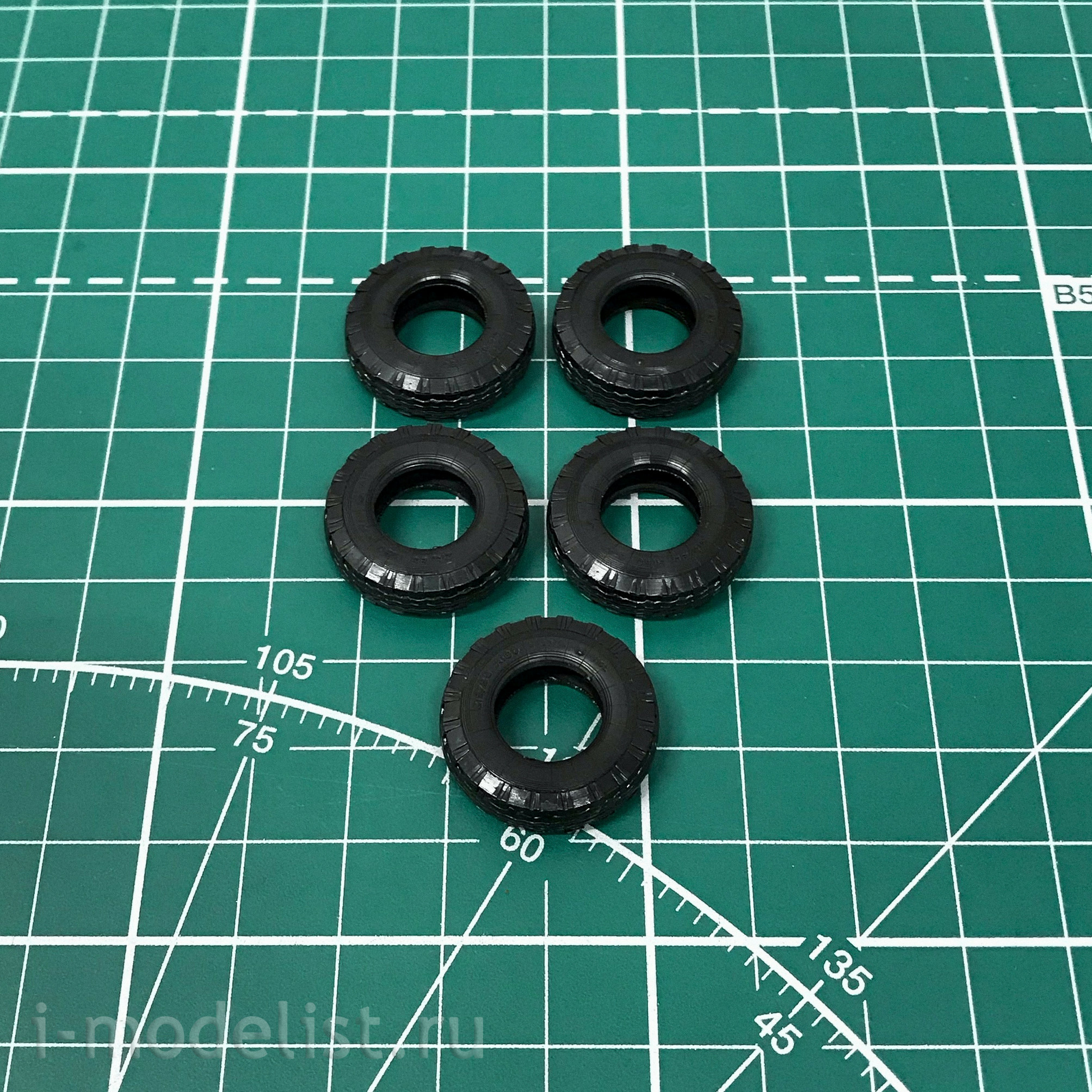 35403 AMG 1/35 Soviet car 