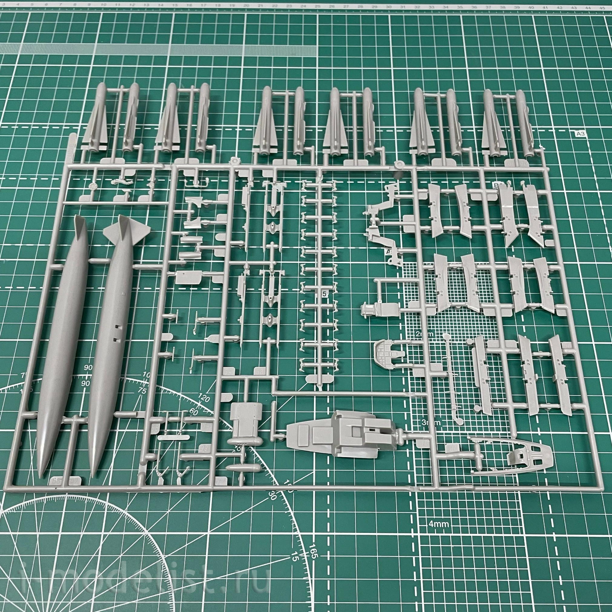 15521 Revell 1/48 A-10 Warthog Attack Aircraft