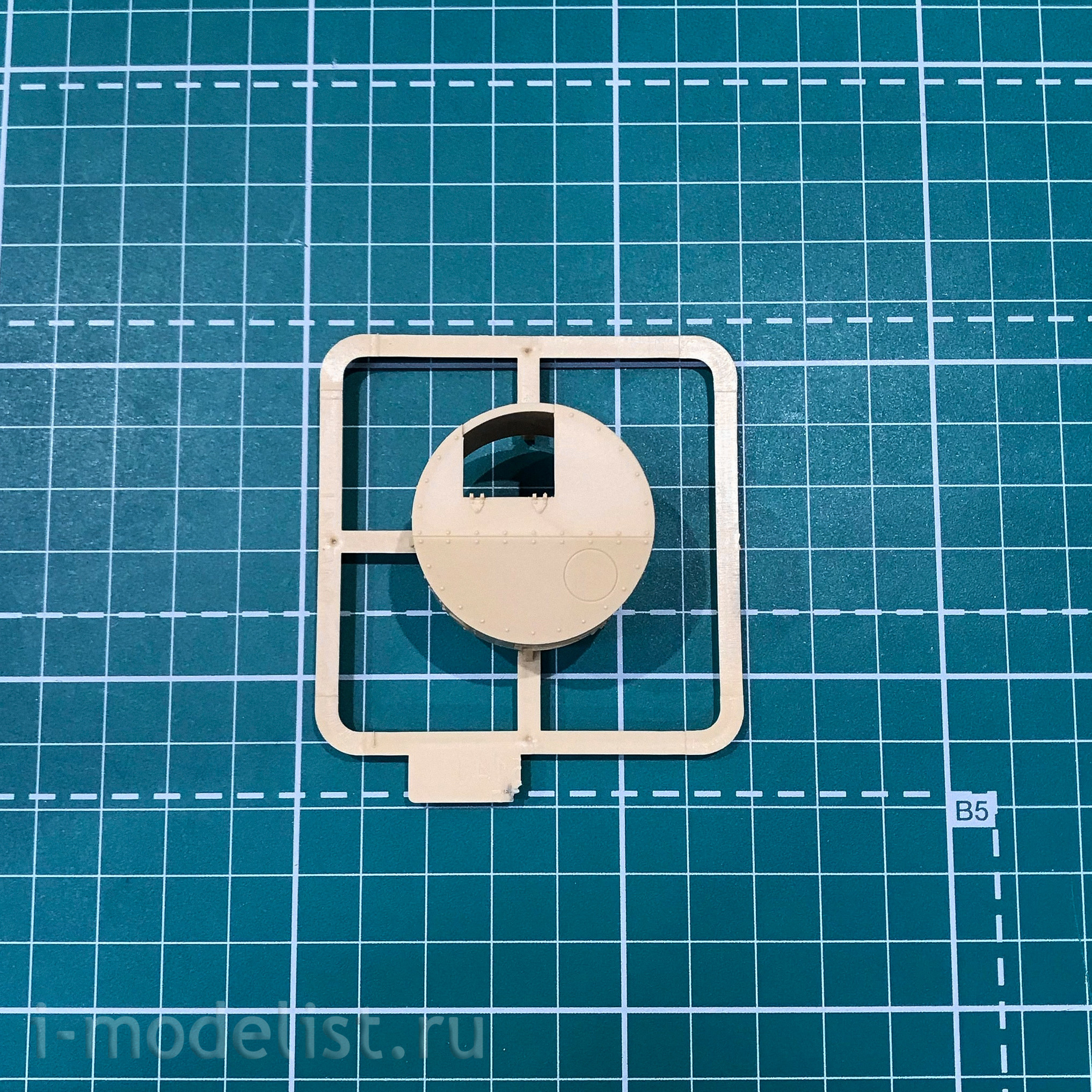 84515 Hobby Boss 1/35 Soviet light WHEELED tracked tank BT-2 (medium version)