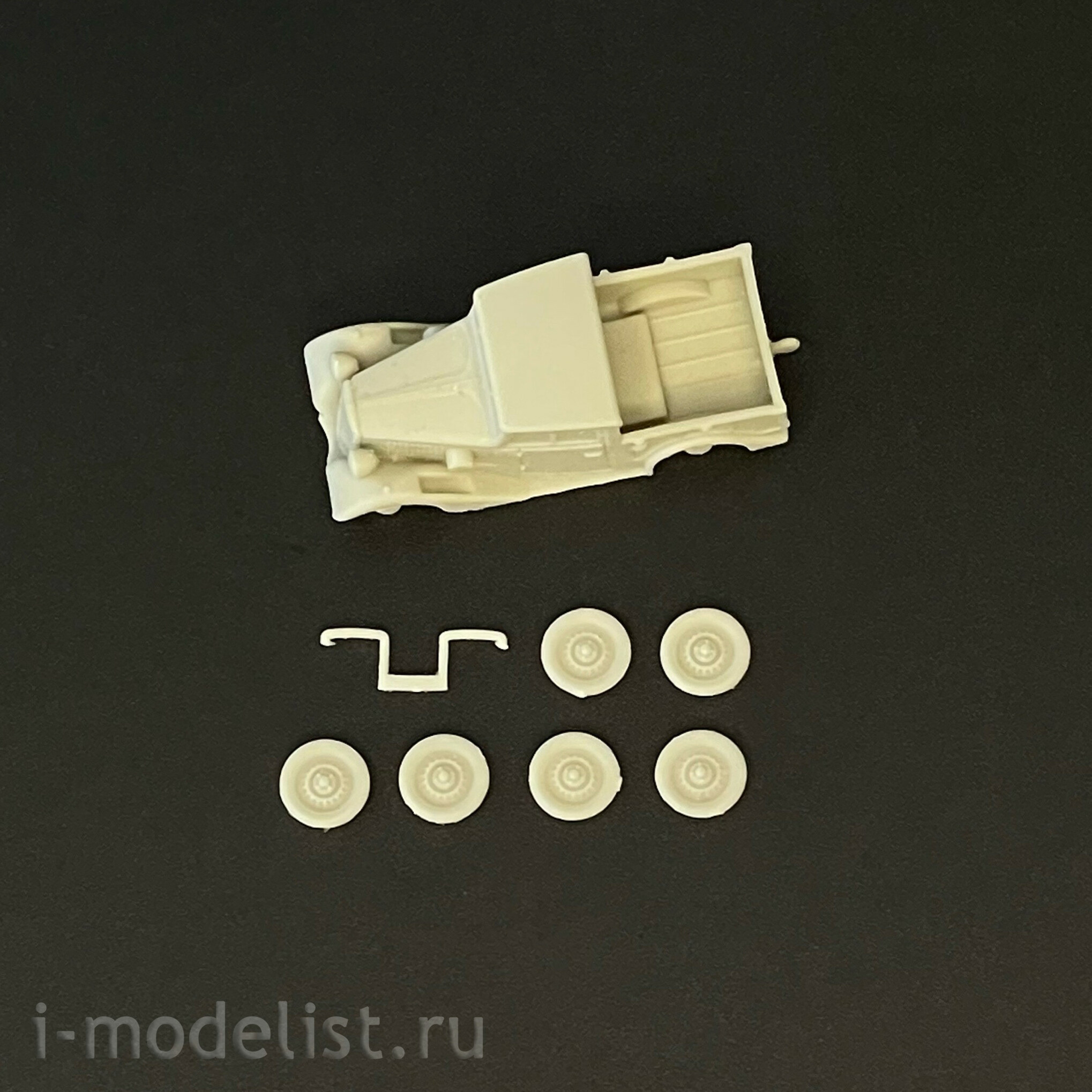 100243 Zebrano 1/100 Польский автомобиль Polski FIAT 508/II furgon
