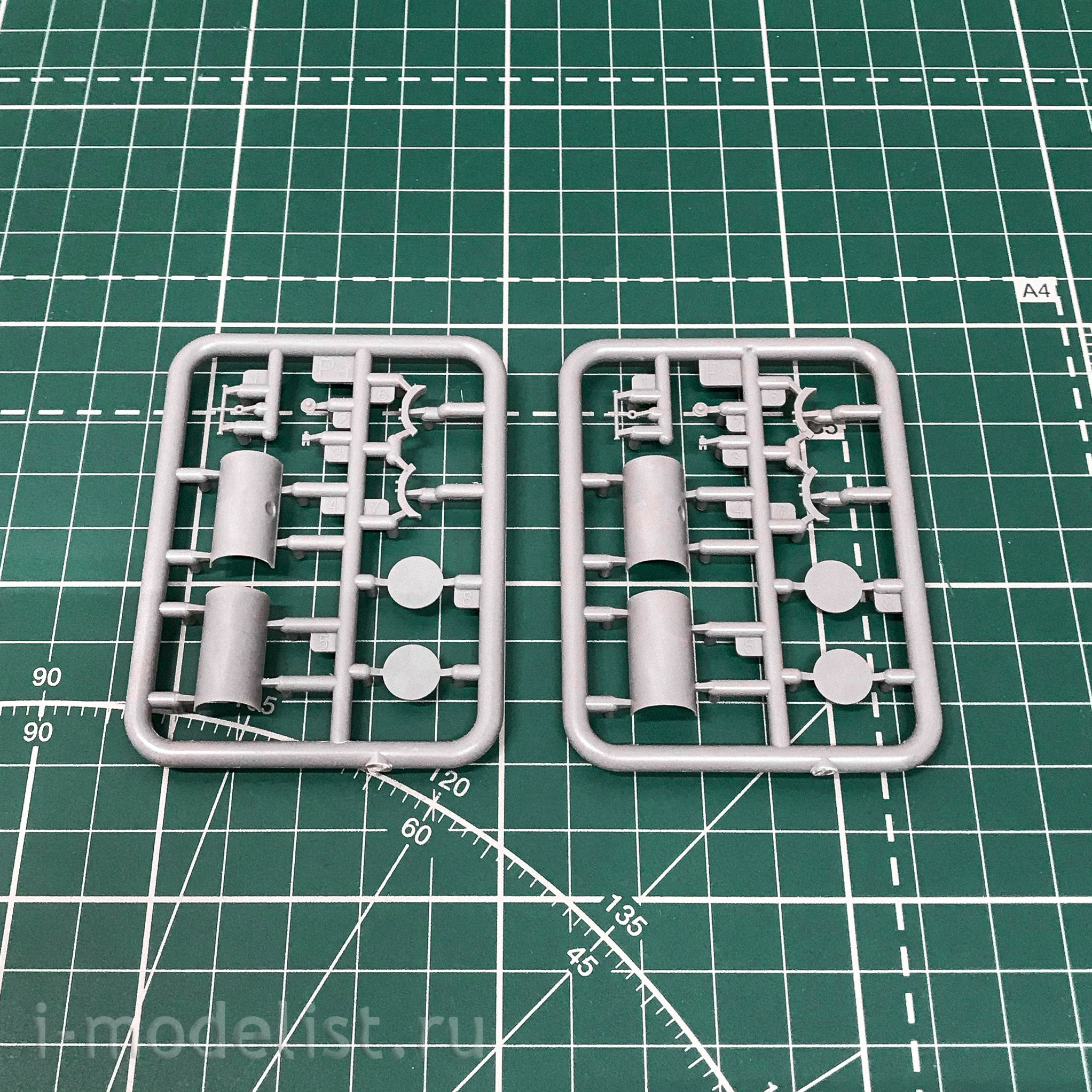 37091 MiniArt 1/35 Tank T-34/85 factory 112 (1945)