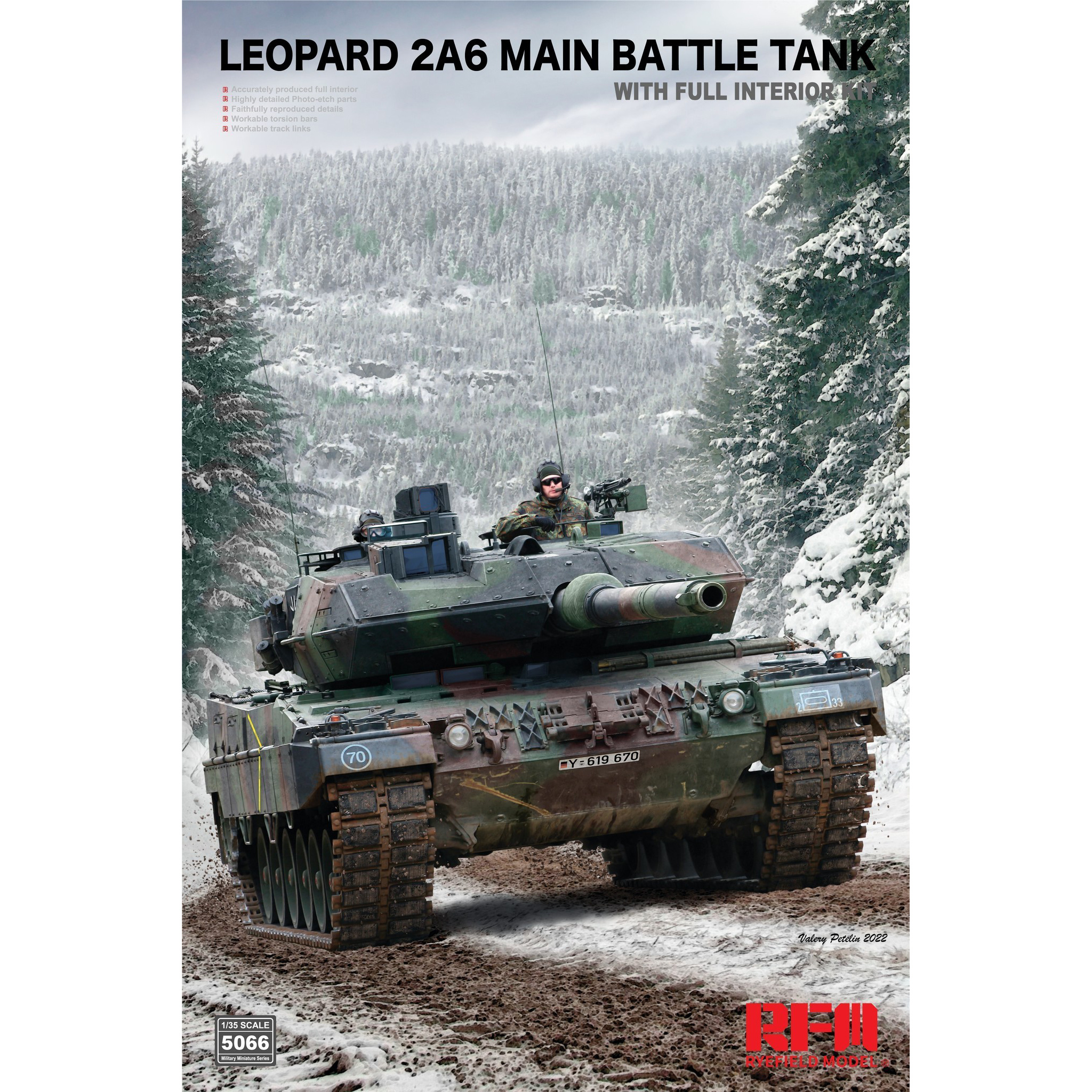 RM-5066 Rye Field Model 1/35 German Leopard 2A6 Tank with Full Interior
