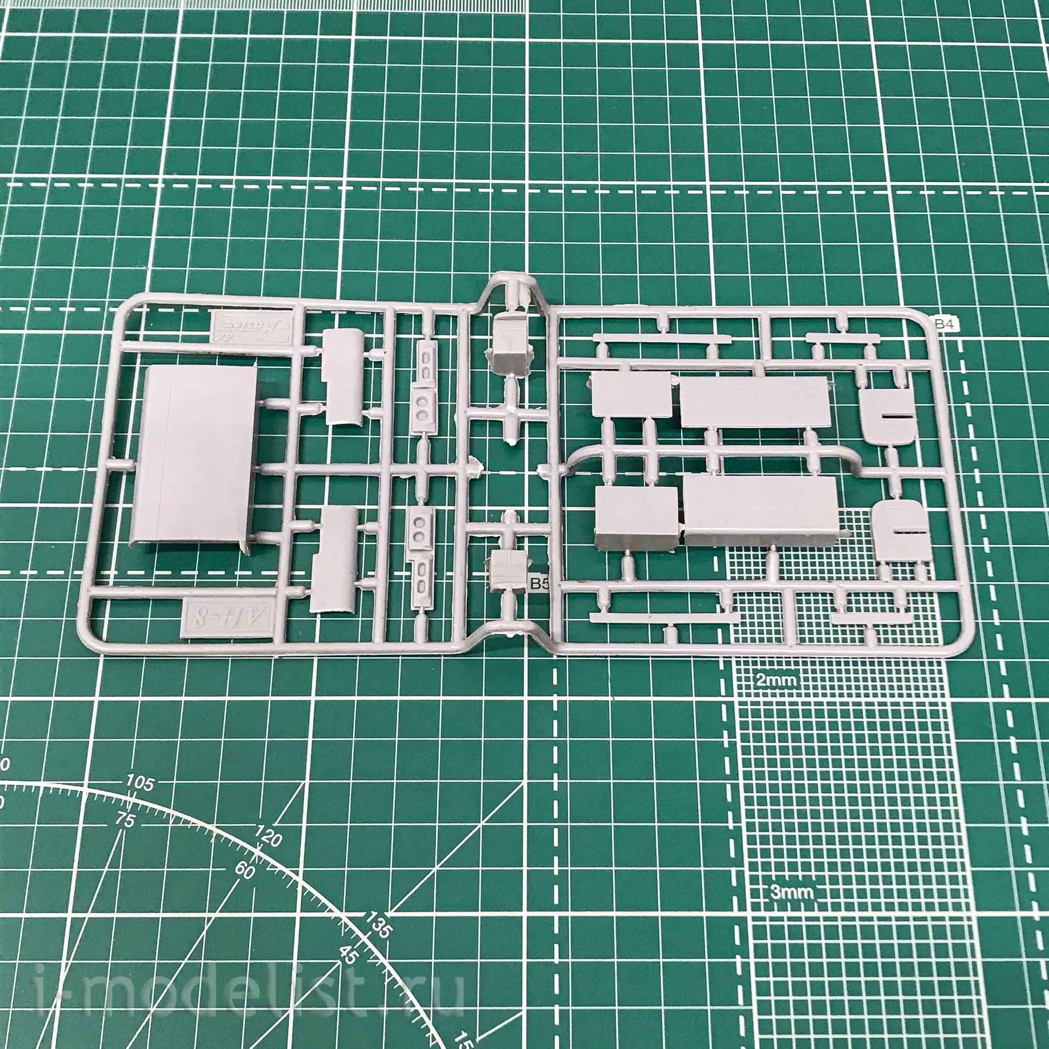 1/72 Amodel 72141 Antonov An-8