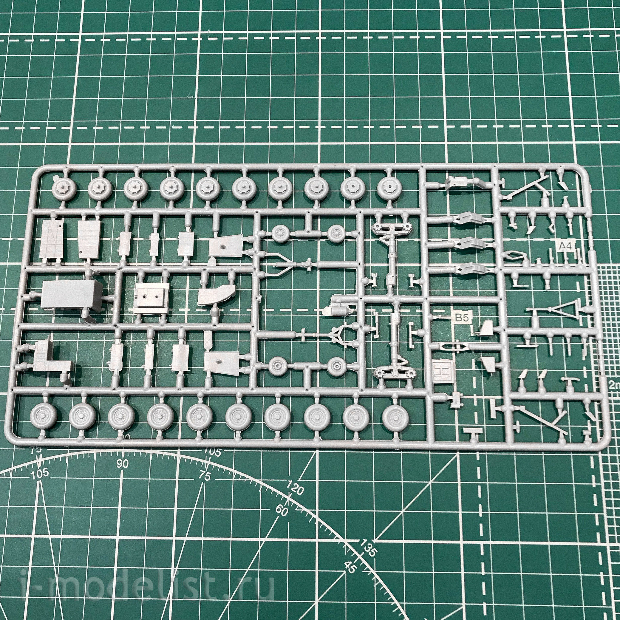 144103 Orient Express 1/144 Airliner MD-11F GE Cargo