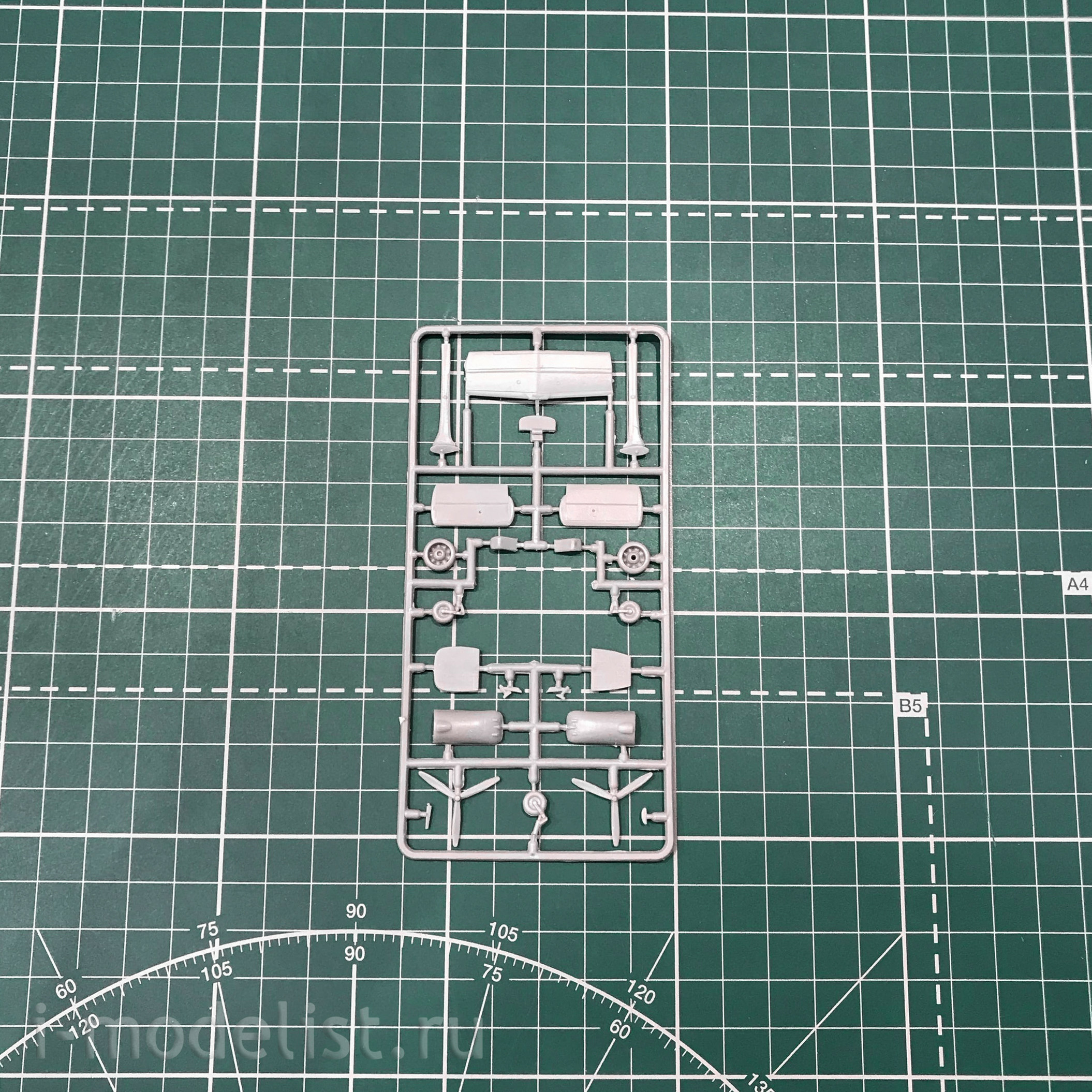 14437 Orient Express 1/144 Passenger aircraft An-14