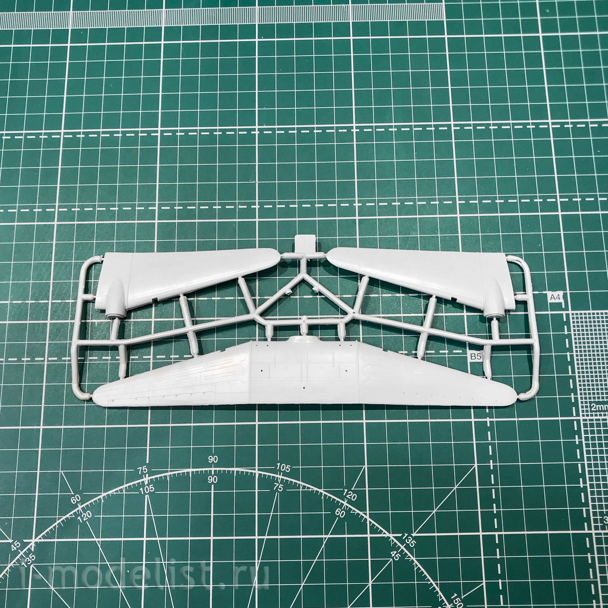 14431 Orient Express 1/144 Passenger aircraft PS-84