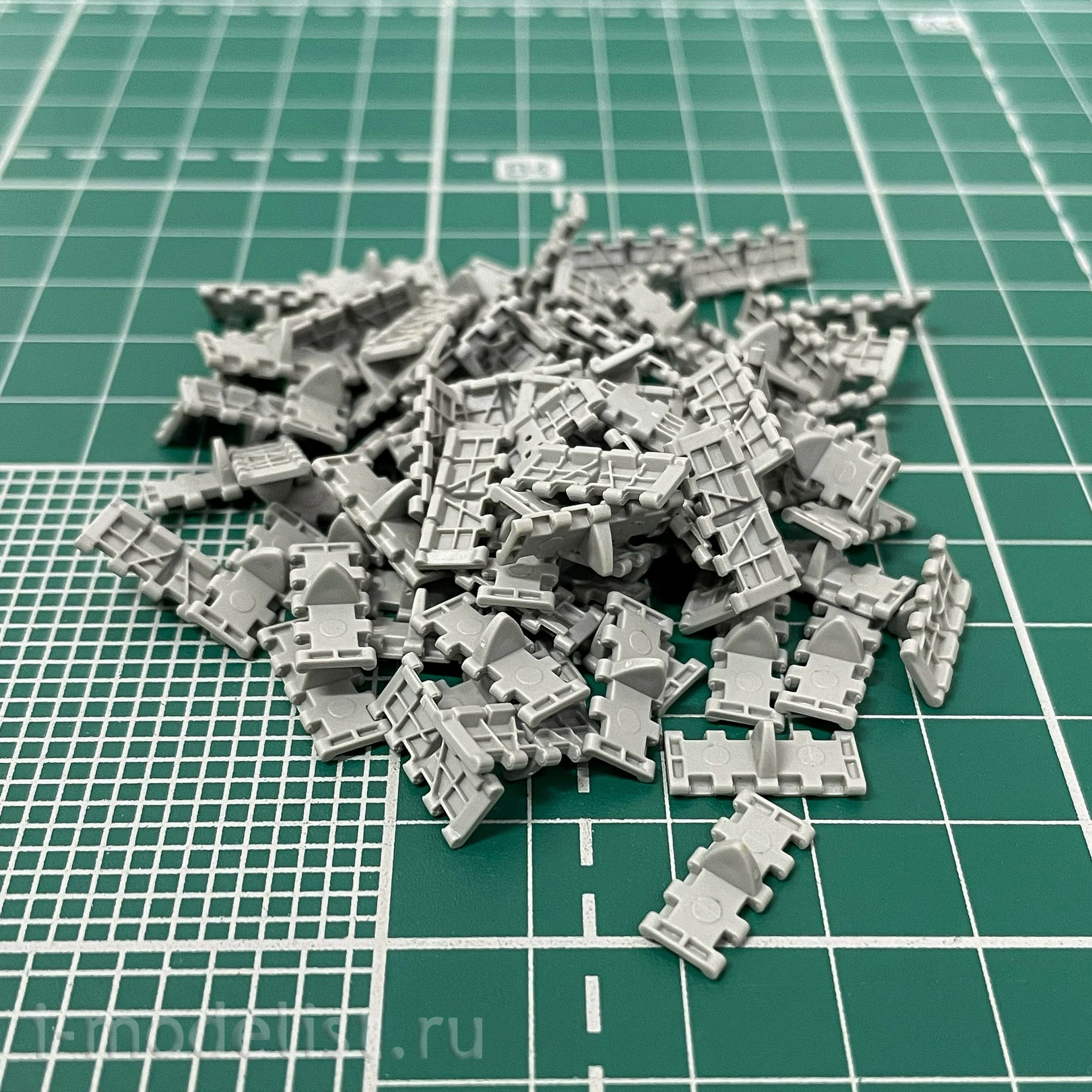 6424 Dragon 1/35 T-34/76 Mod.1942 Hexagonal Turret Soft Edge Type