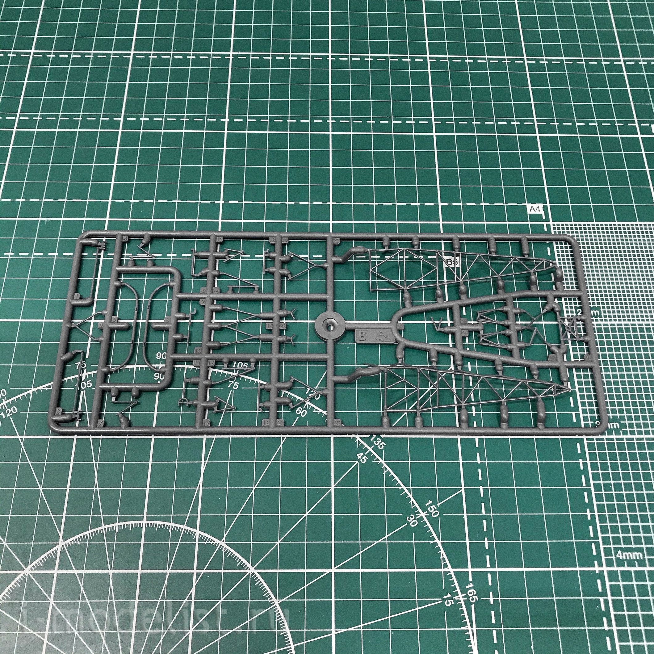 48441 AMG 1/48 Helicopter Sud-Ouest S. O. 1221 Djinn (Algerian War of Independence)