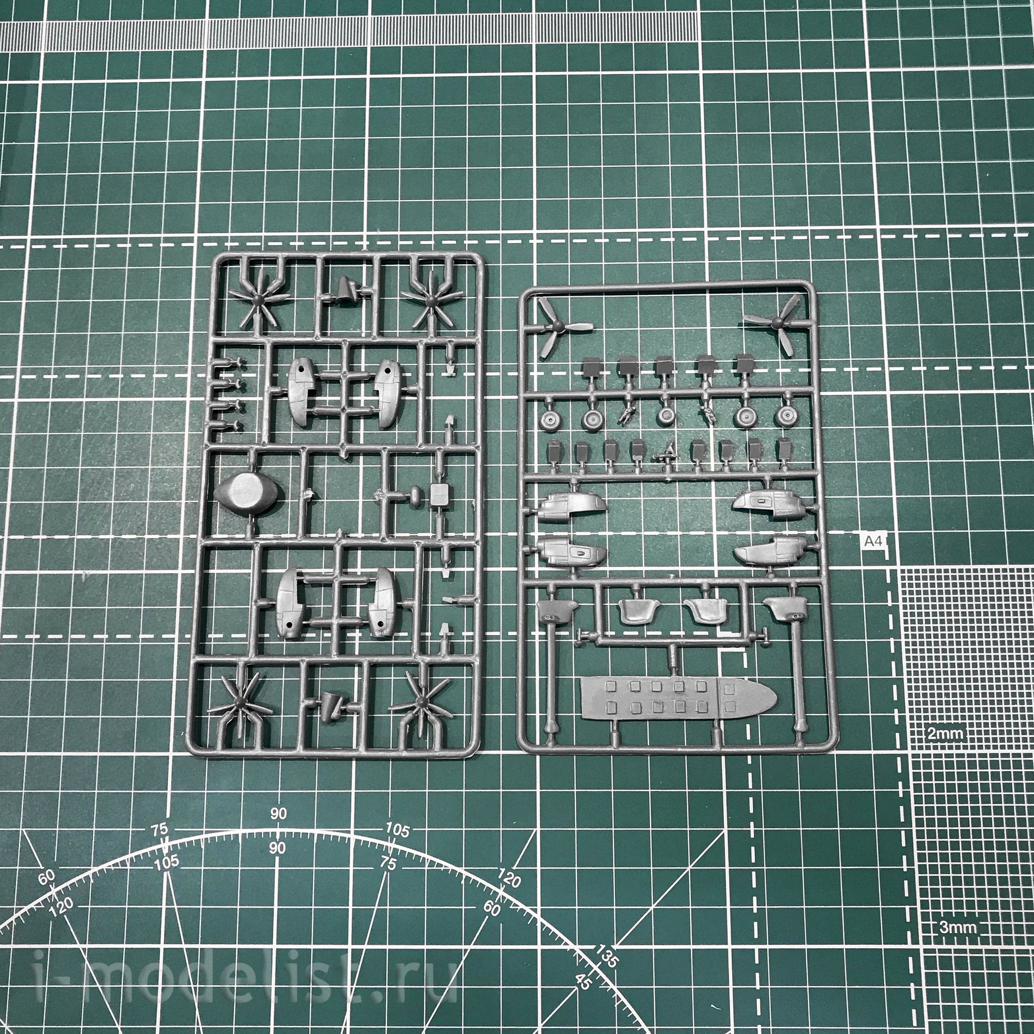 14445 Orient Express 1/144 Patrol aircraft M-28V Bryza-1P / M28 Skytruck