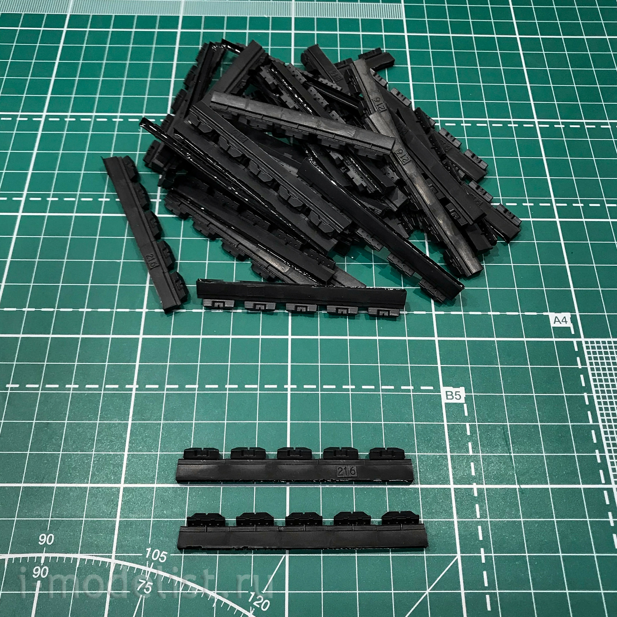 MTL-35216 Masterclub 1/35 Tracks for AMX-30, AUF1