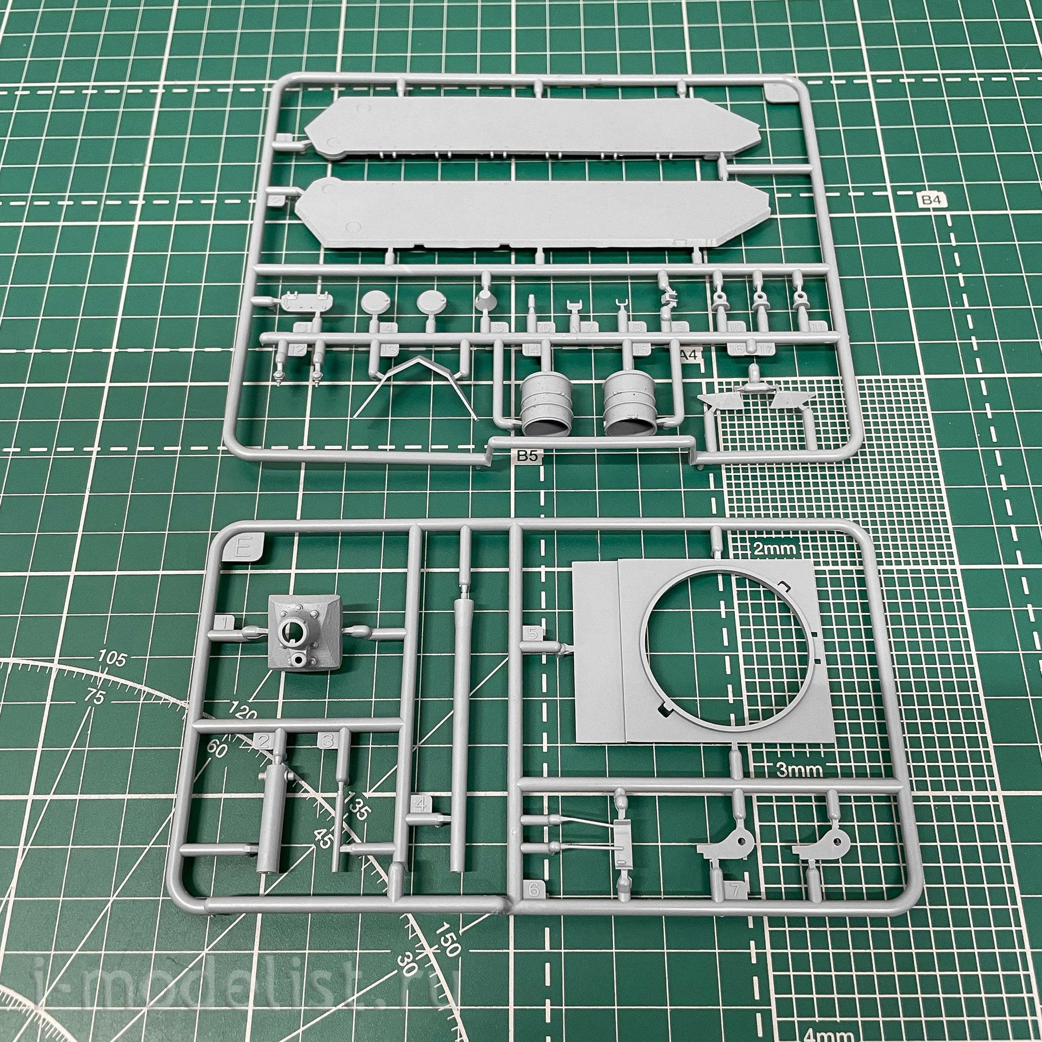VS720001 Vespid Models 1/72 German tank Pz.Kpfw. VIII Maus V2